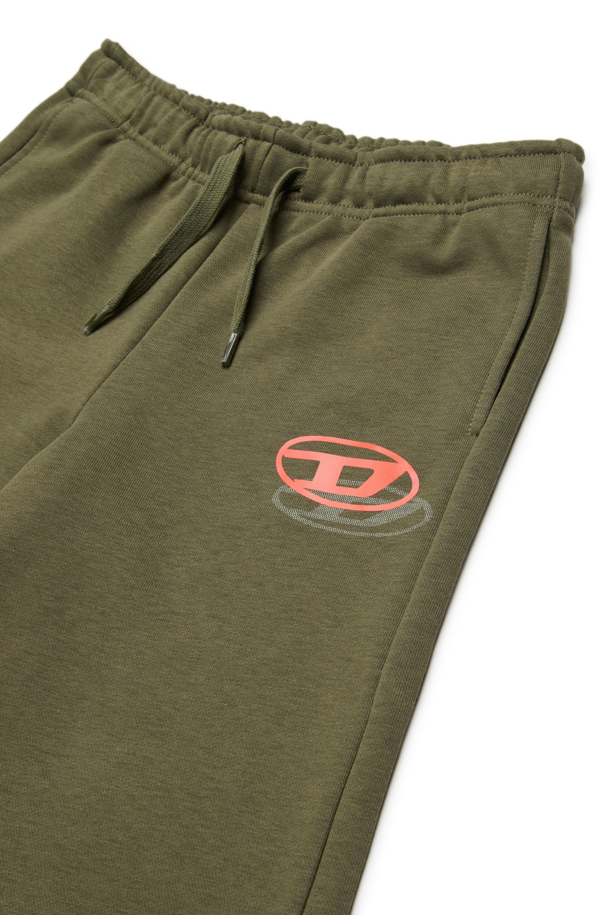Diesel - PSVALE SHORT, Man's Cotton shorts with shadow logo in Green - 3