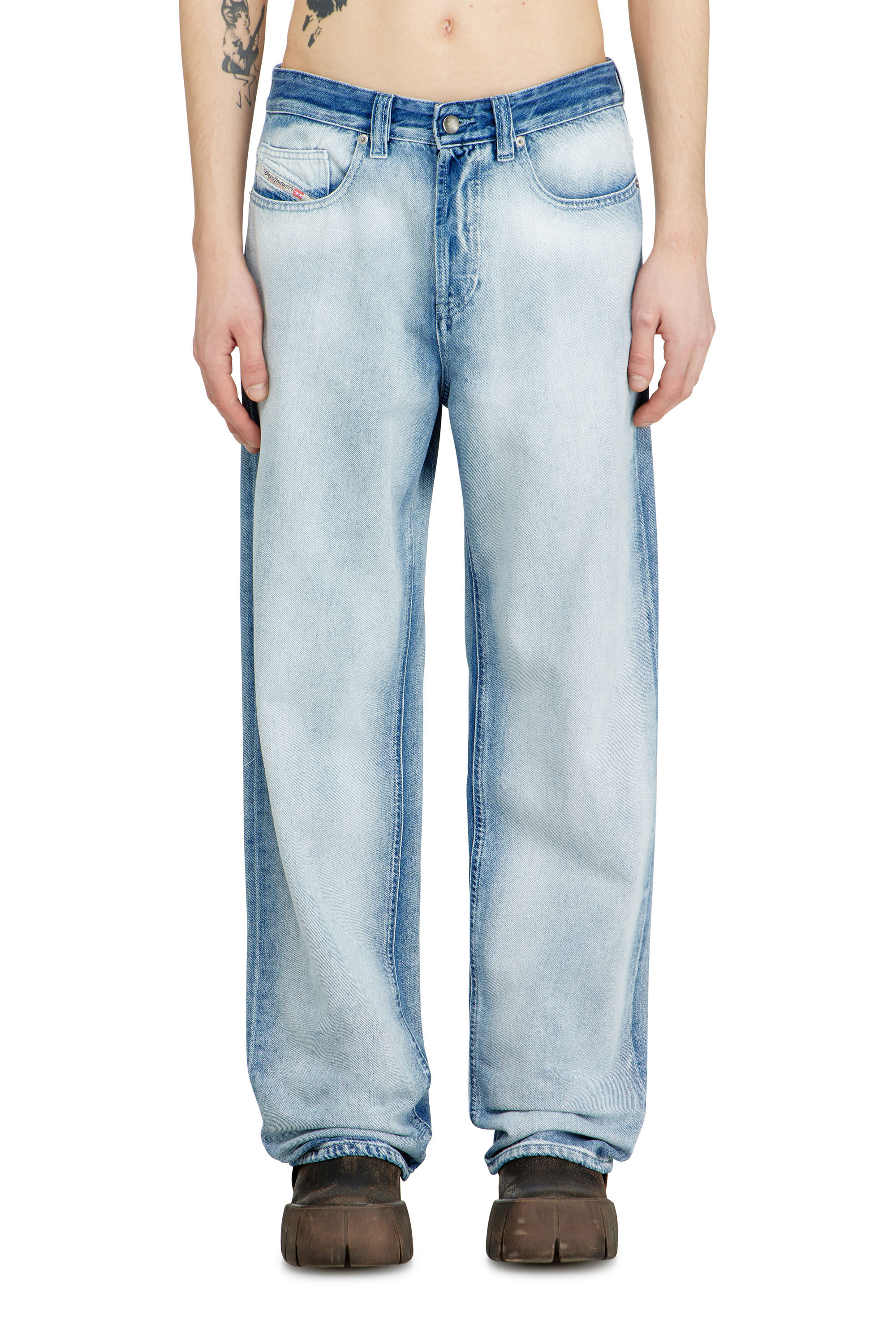 Men's Relaxed Jeans | Light Blue | Diesel 2001 D-Macro