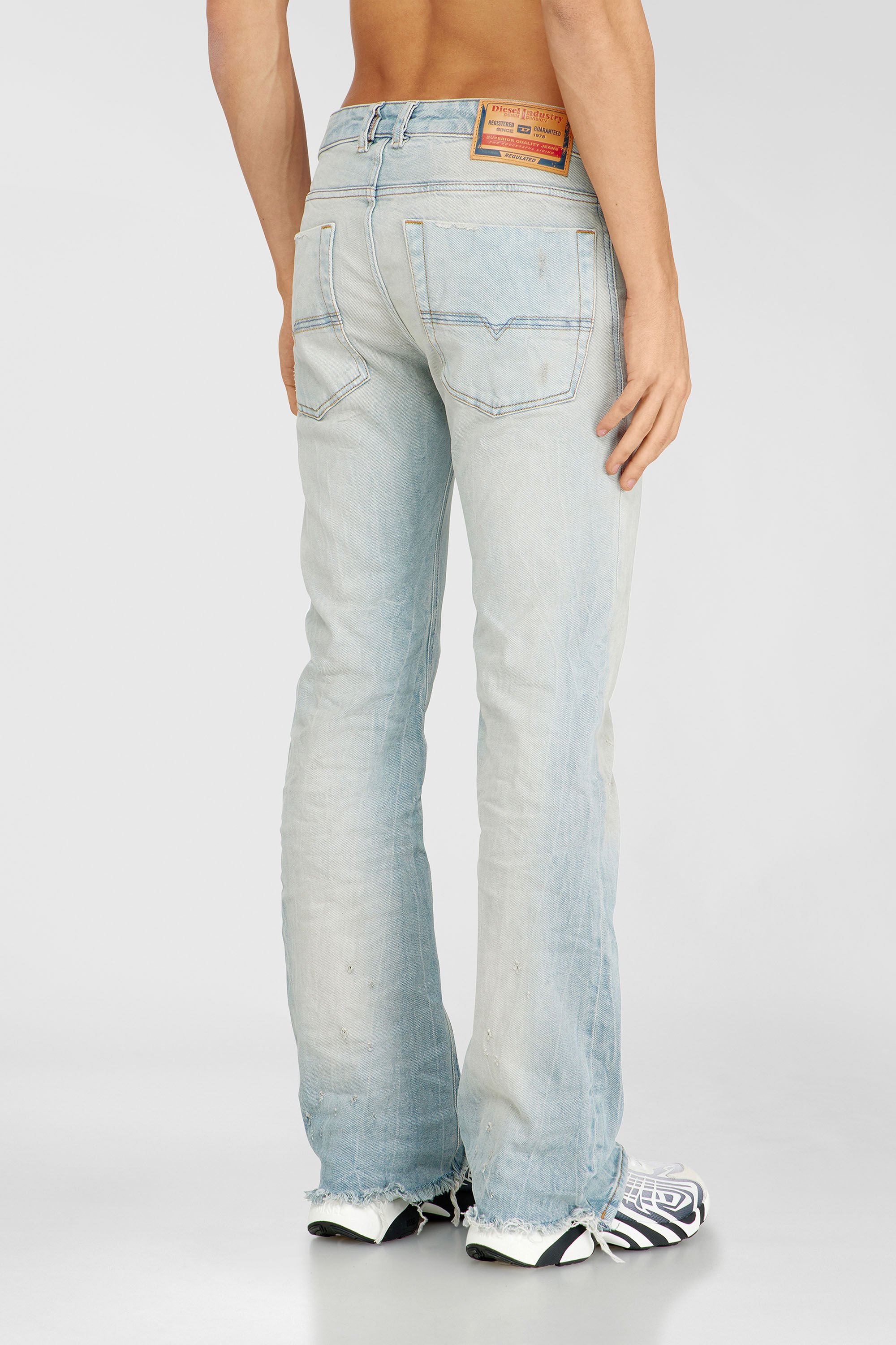 Men's Bootcut Jeans | Low Waist 2007 ZatinyLight Blue | Diesel TR