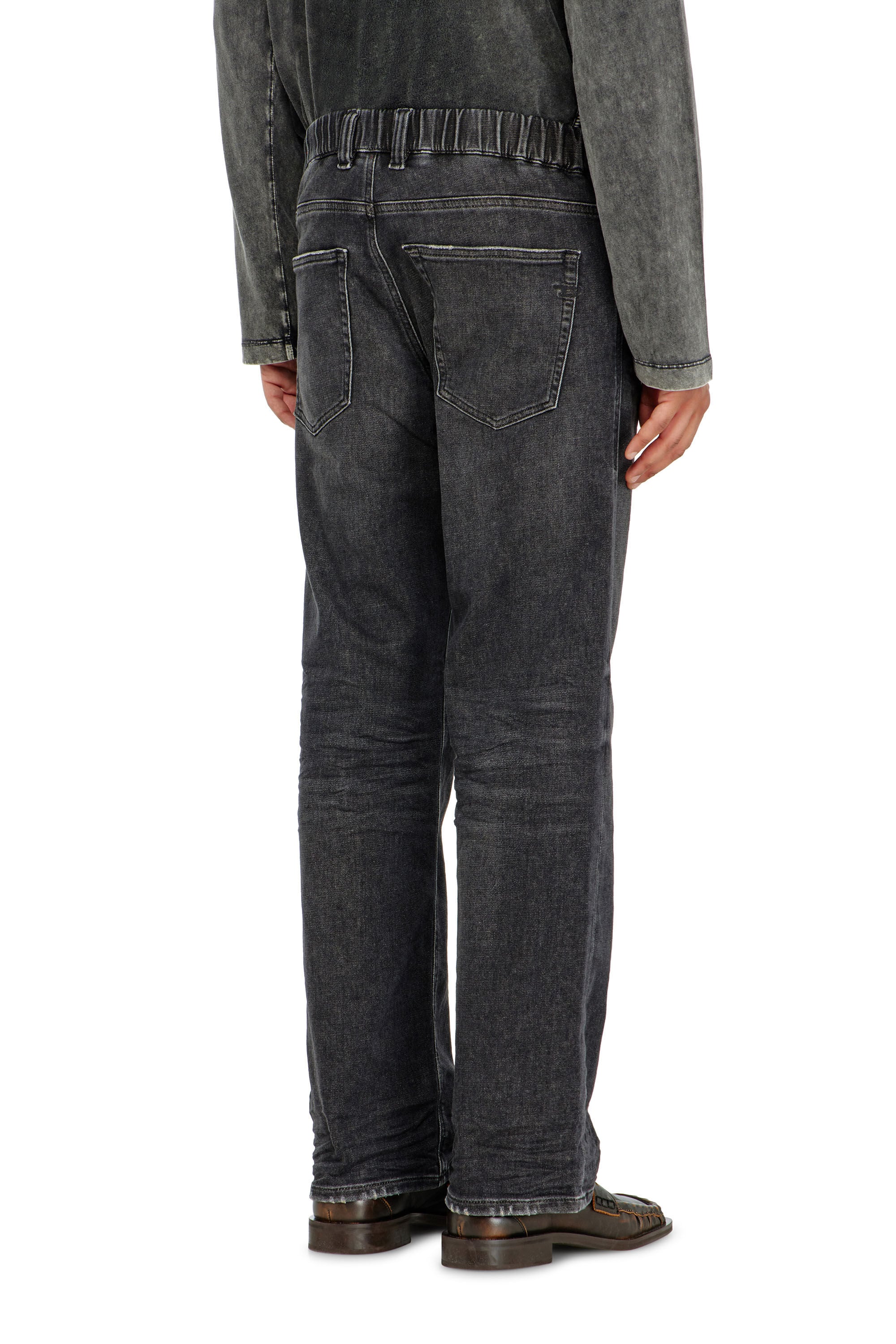 Diesel - Man's Relaxed 2080 D-Reel Joggjeans&reg; 09P92, Black/Dark grey - 3