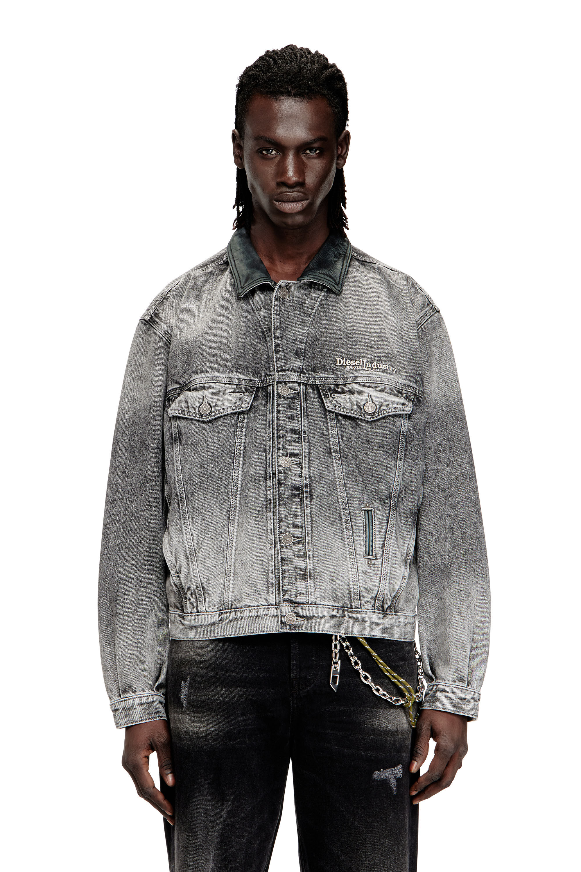 DIESEL トラックジャケットブラック/シルバー サイズ46 Women's Denim trucker jacket with tonal leather trims | Grey | Diesel