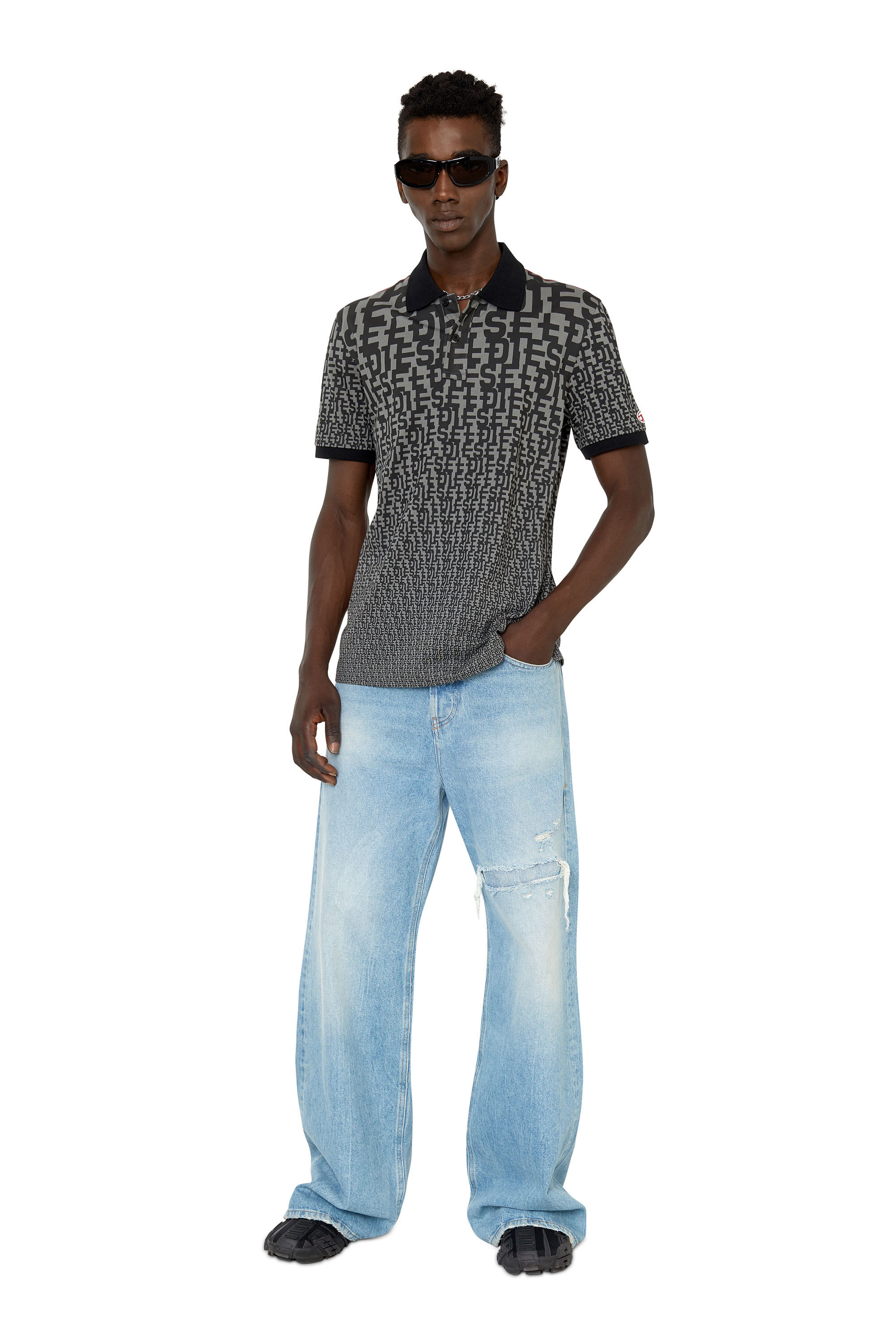 Diesel - T-SMITH-MON, Black - Image 1