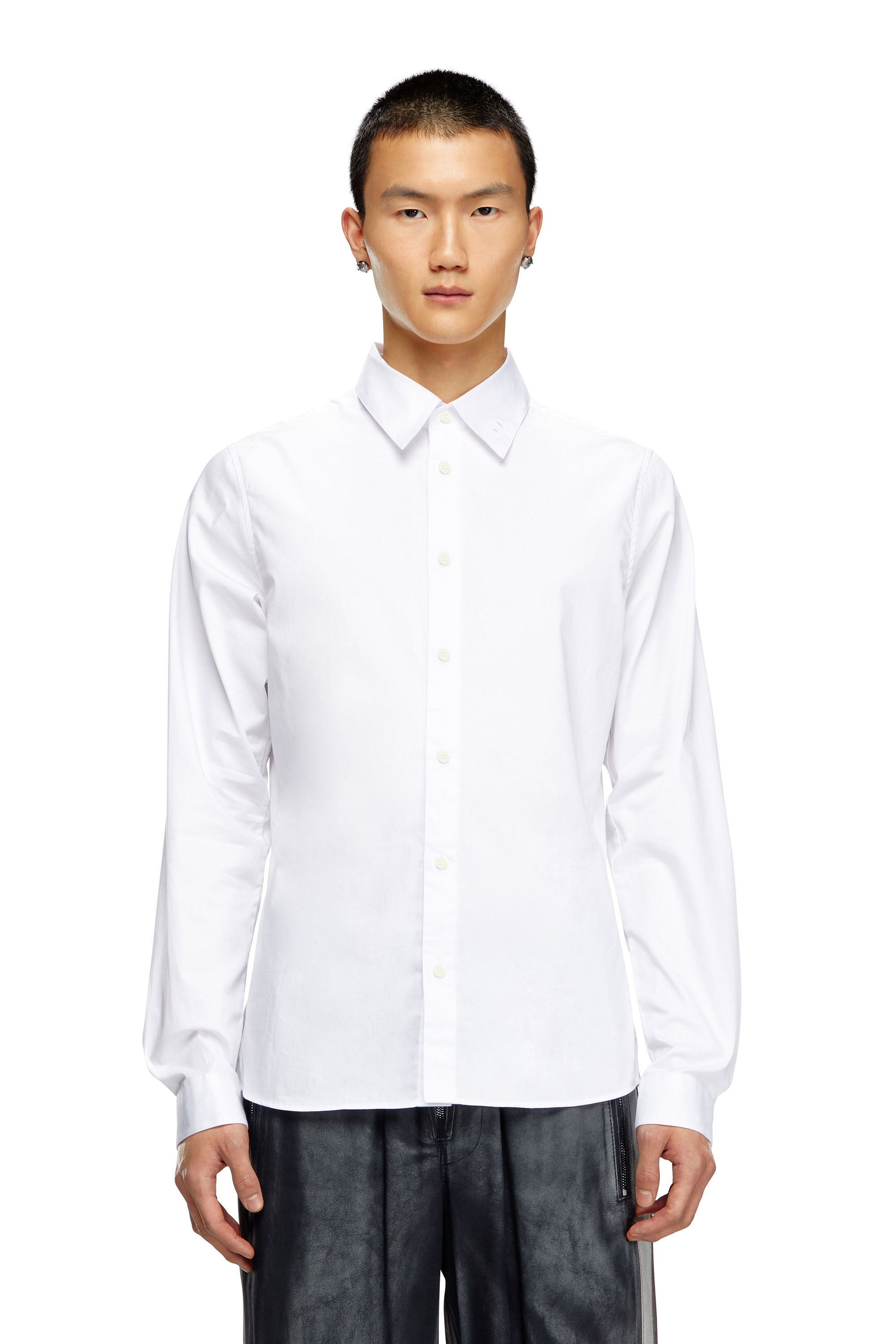 Embroidered collar shirt outlet