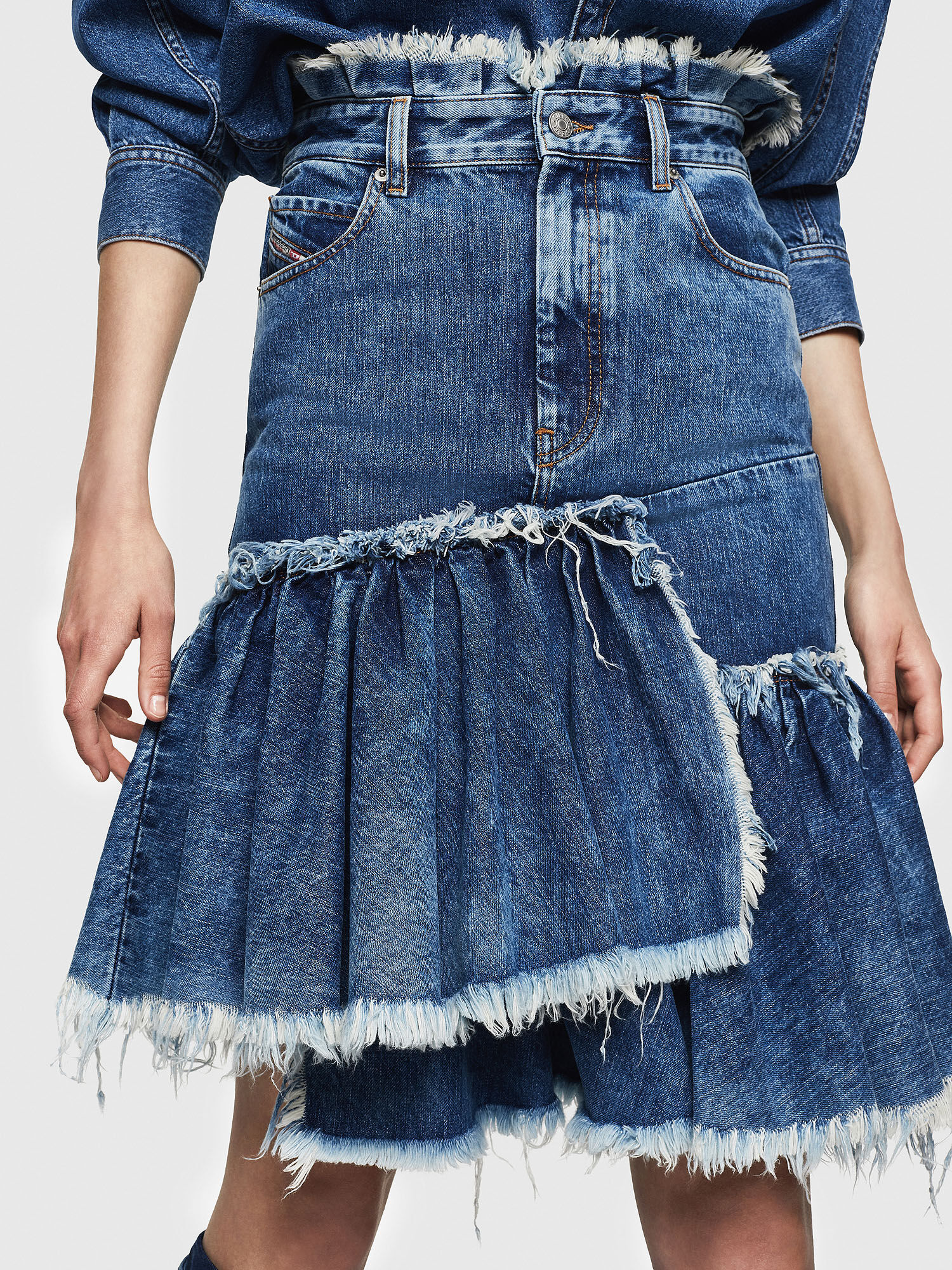 DE-ALAYNA Women: Flounced skirt in