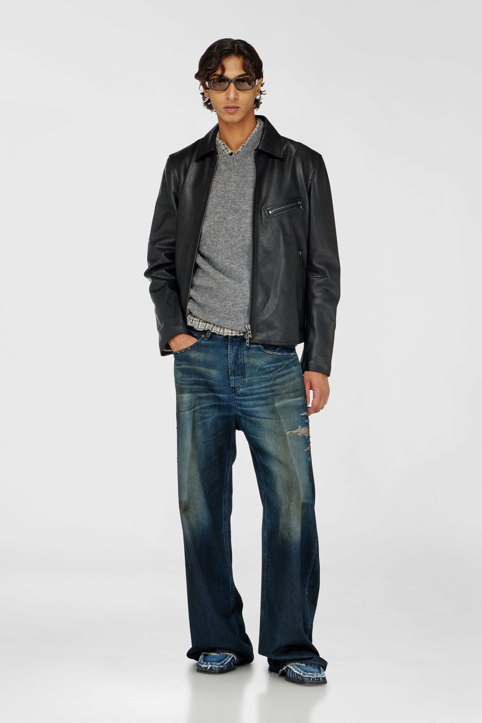 DIESEL De-Poppy Jacket ショート丈 ダメージ加工 M Men's Leather jacket with embossed Oval D | Black | Diesel TR