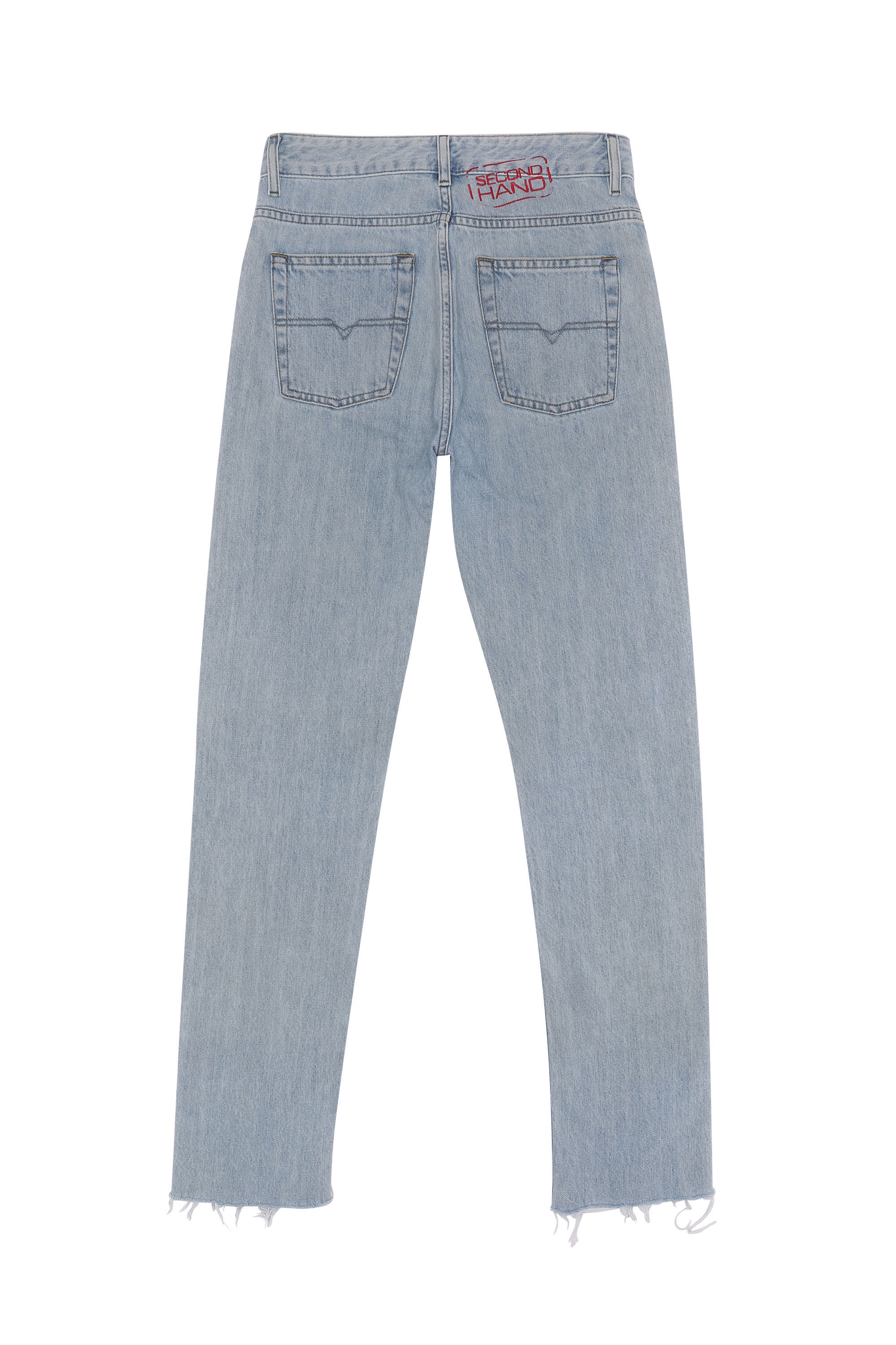 Second hand shop mom jeans