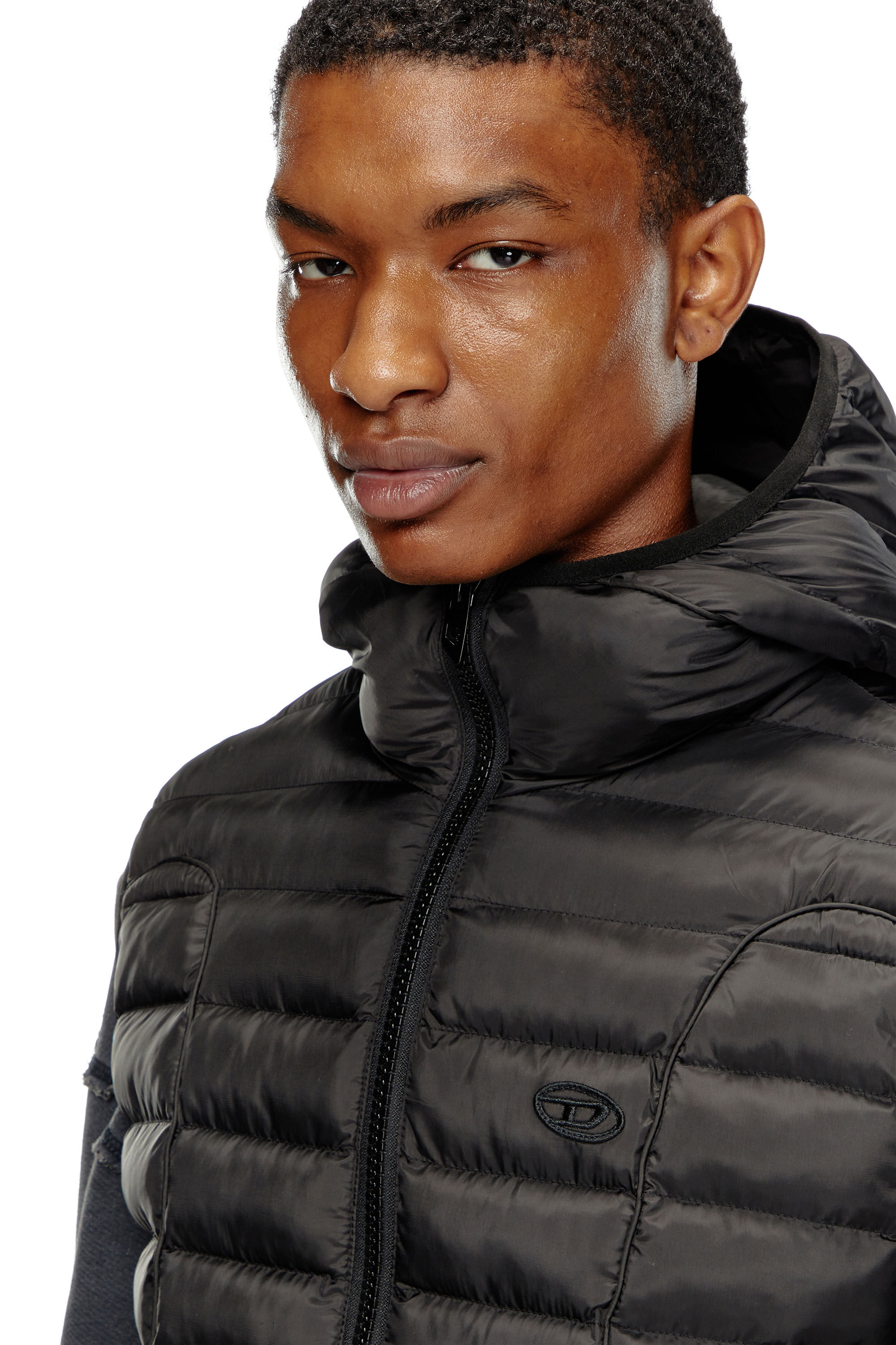 Men's Hooded puffer vest in light nylon | Black | Diesel