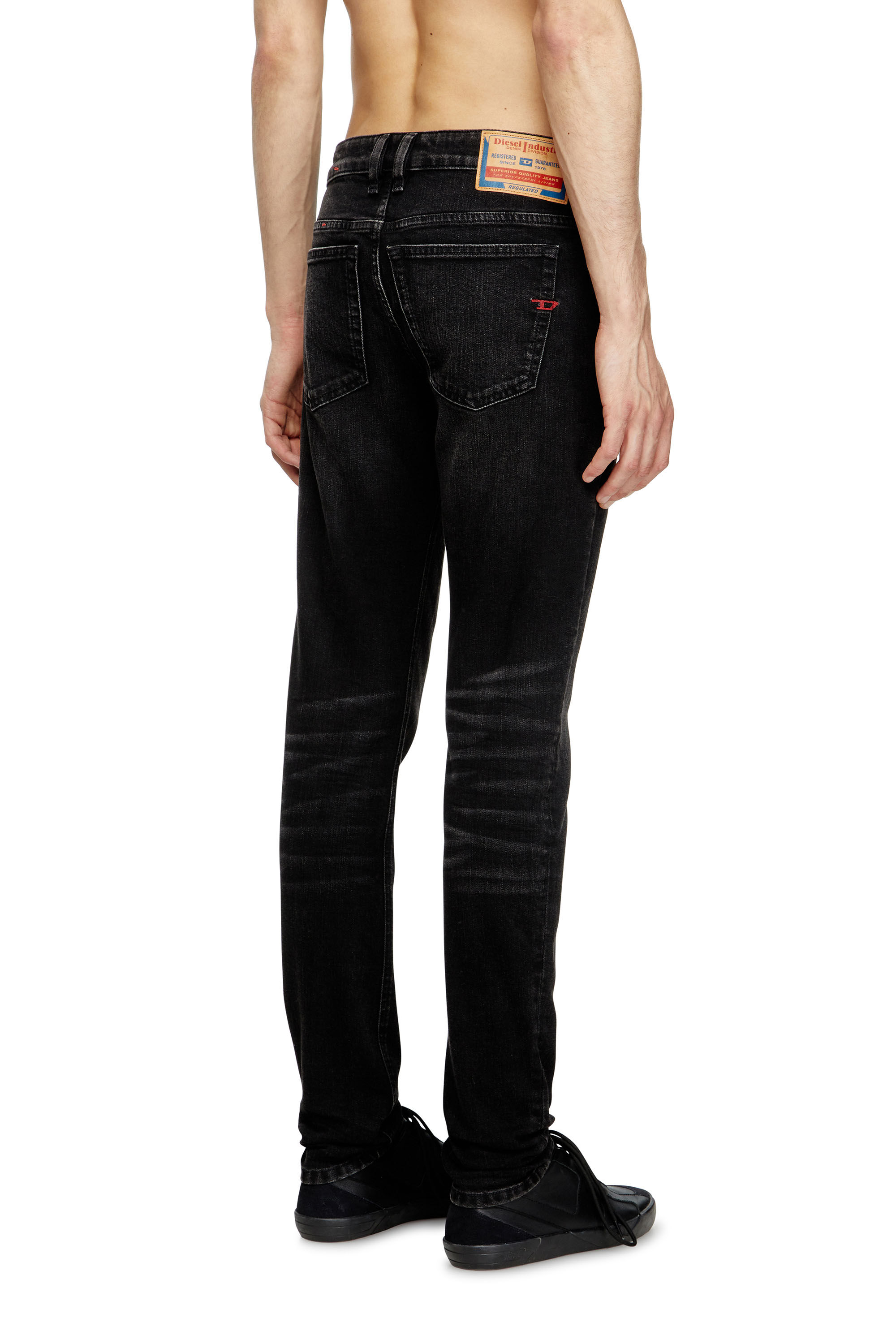 2025新入荷 Skinny Diesel | Black | Sleenker 1979 Jeans パンツ