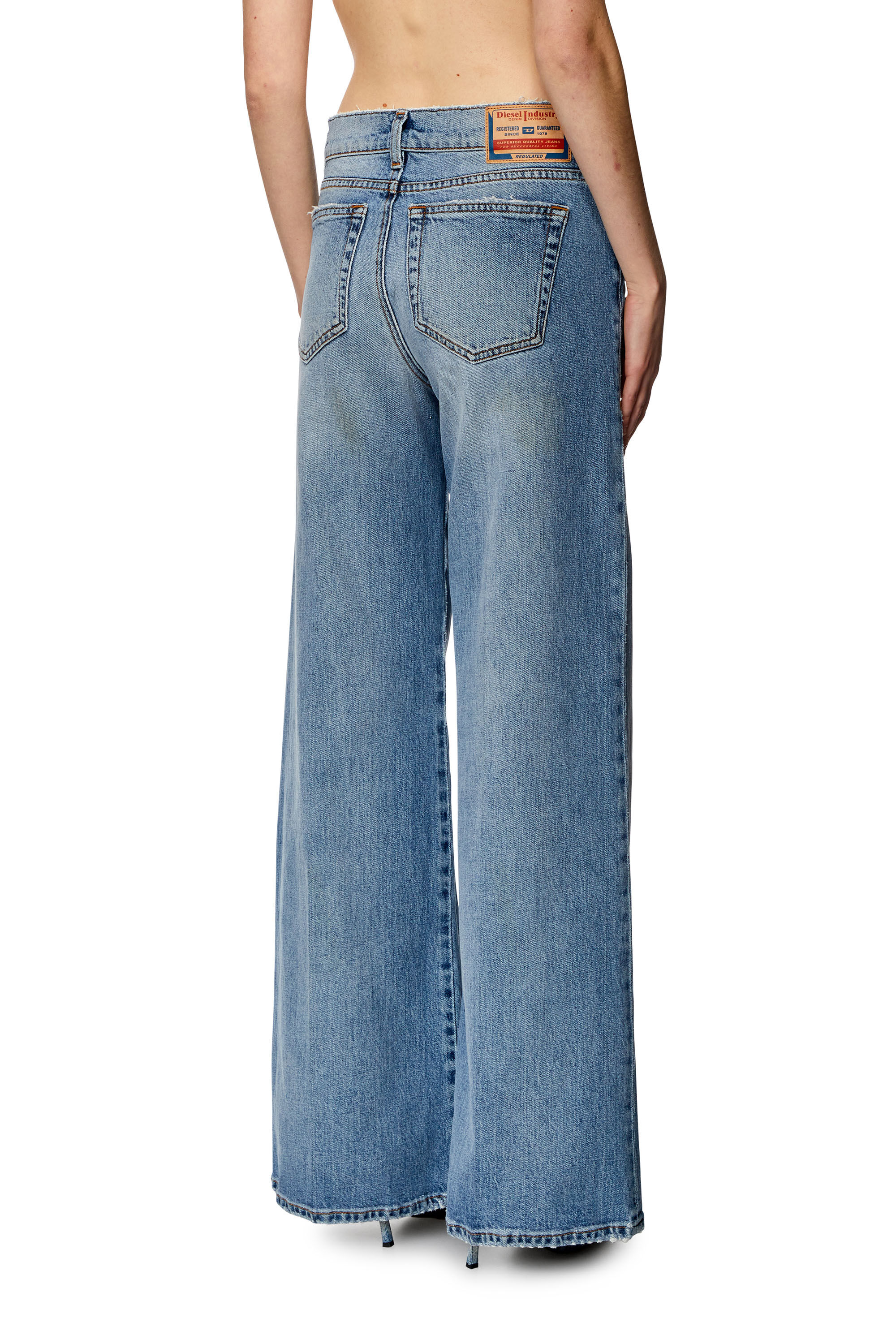 Women's Flare Jeans | Light Blue | Diesel 1978 D-Akemi