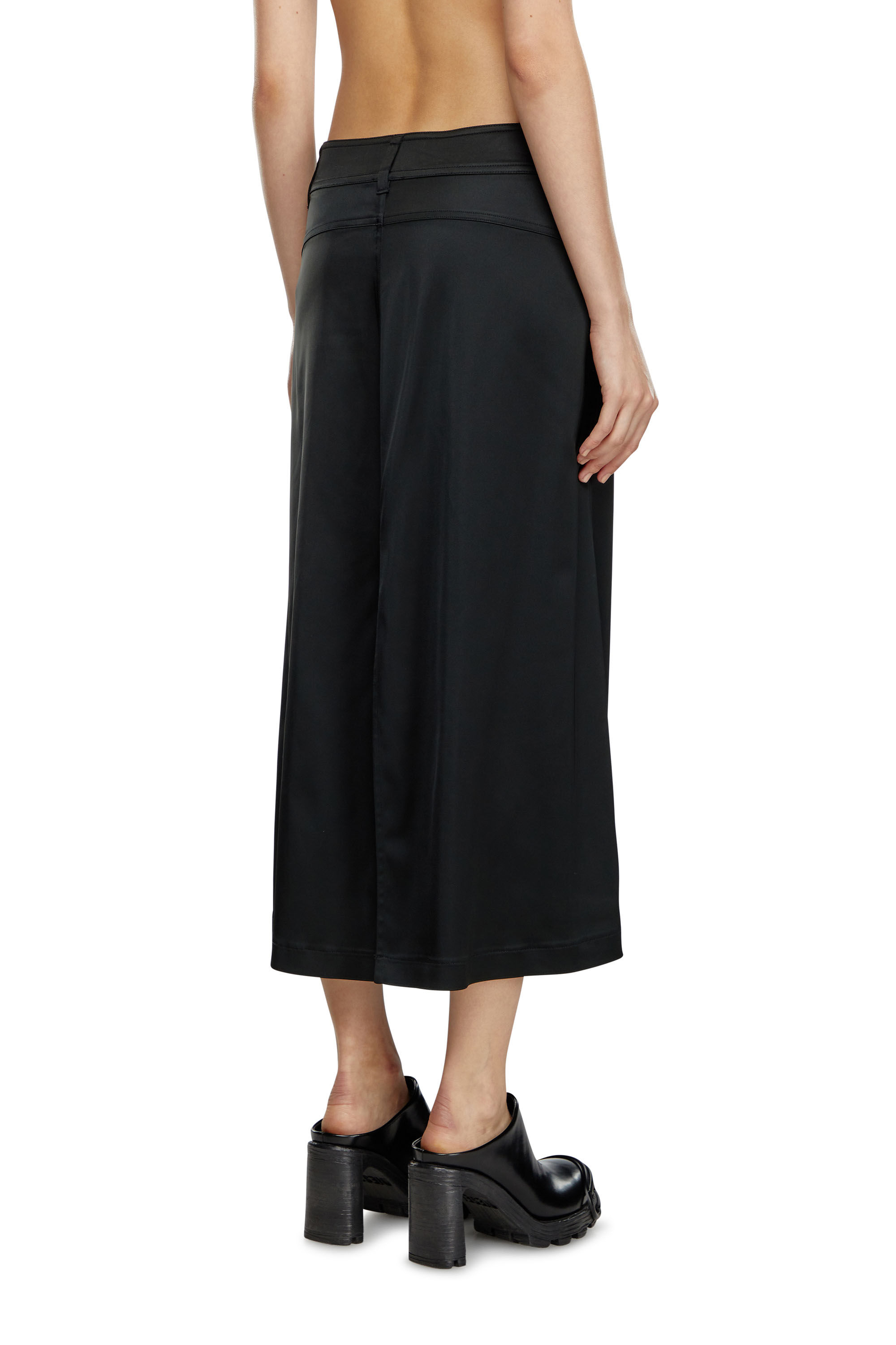 Black midi skirt 6.5 new arrivals