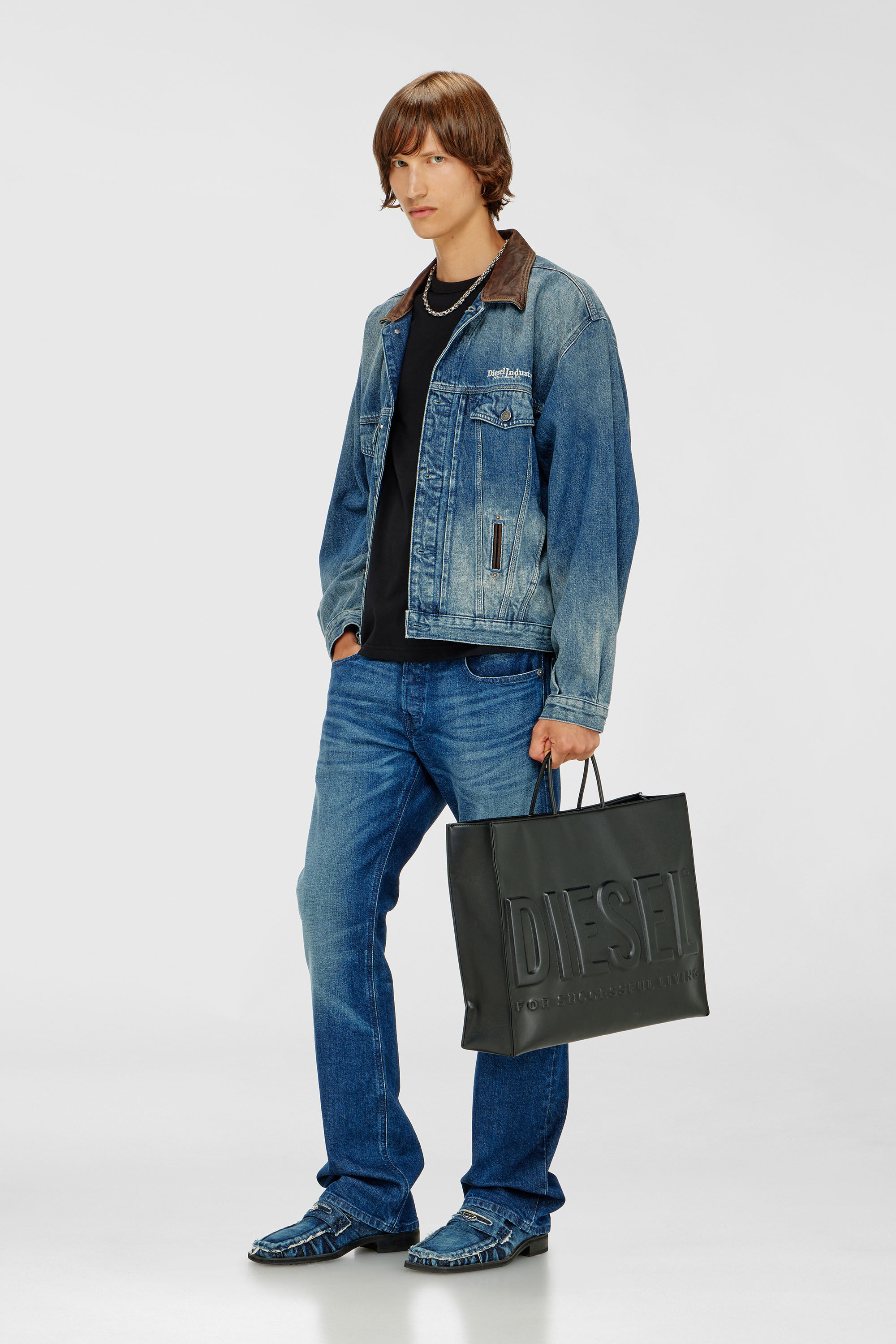 Women's Denim trucker jacket with contrast leather trims | Blue