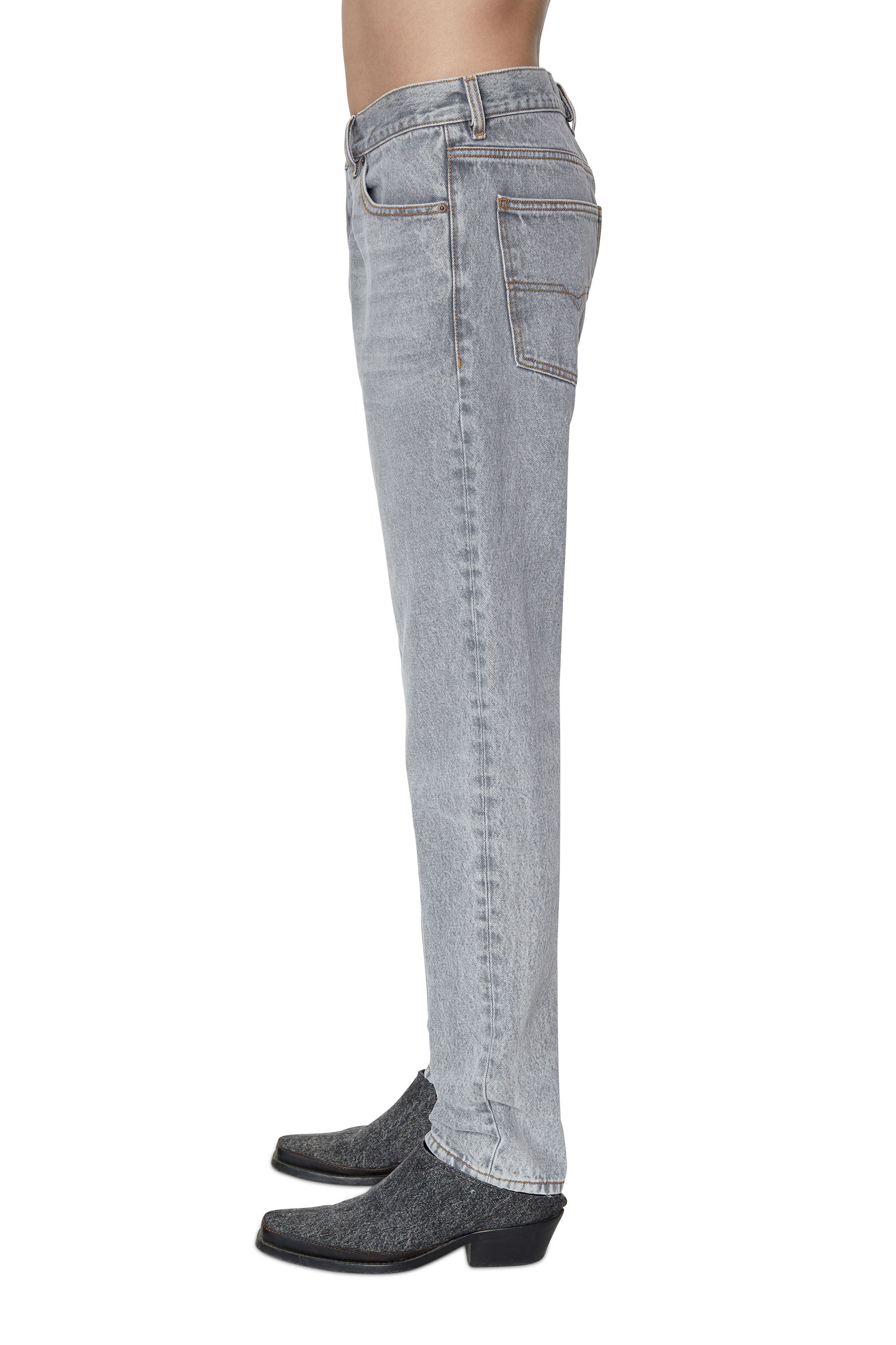 Diesel - 1995 D-Sark 007D4 Straight Jeans, Light Grey - Image 5