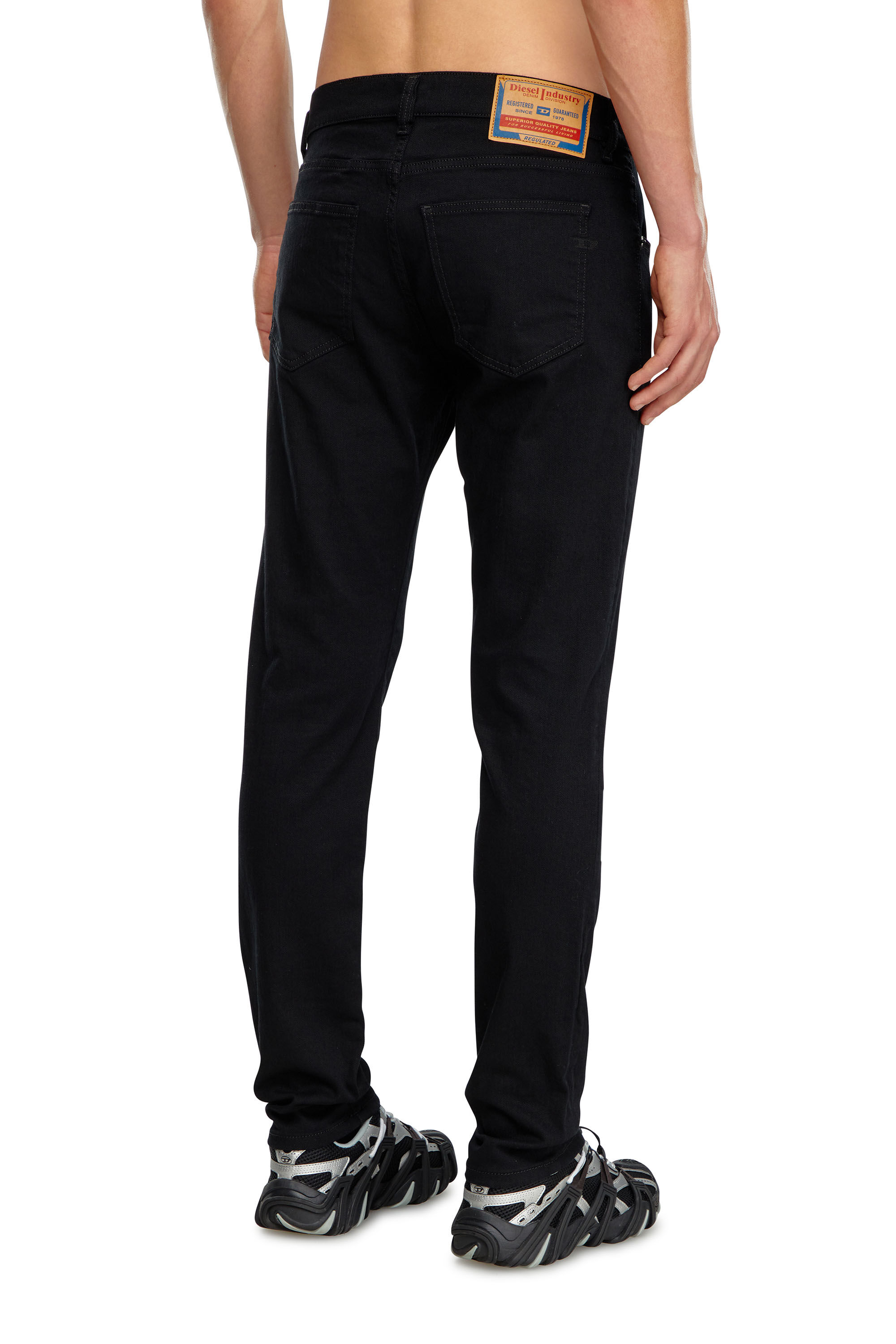 Jeans diesel uomo hotsell 2019