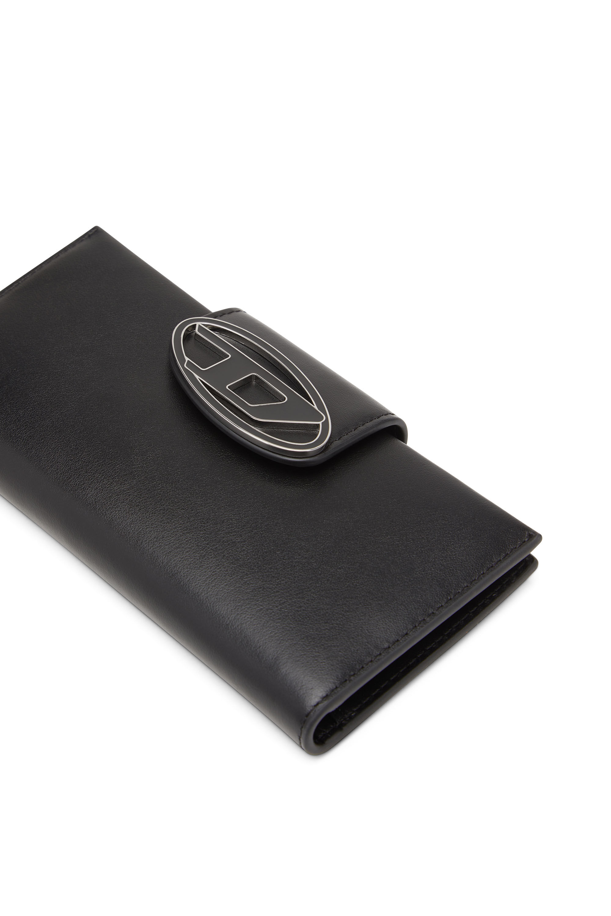 【メーカー直売】 JULIE Woman: Leather continental wallet with logo plaque 小物