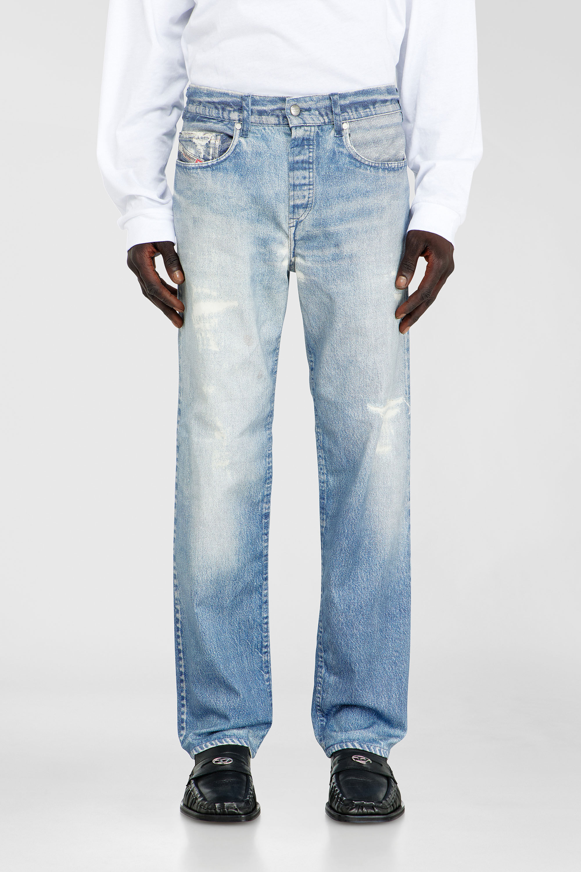 Diesel - Man's Regular 2090 D-Veekley Joggjeans&reg; 068RX, Light Blue - 2