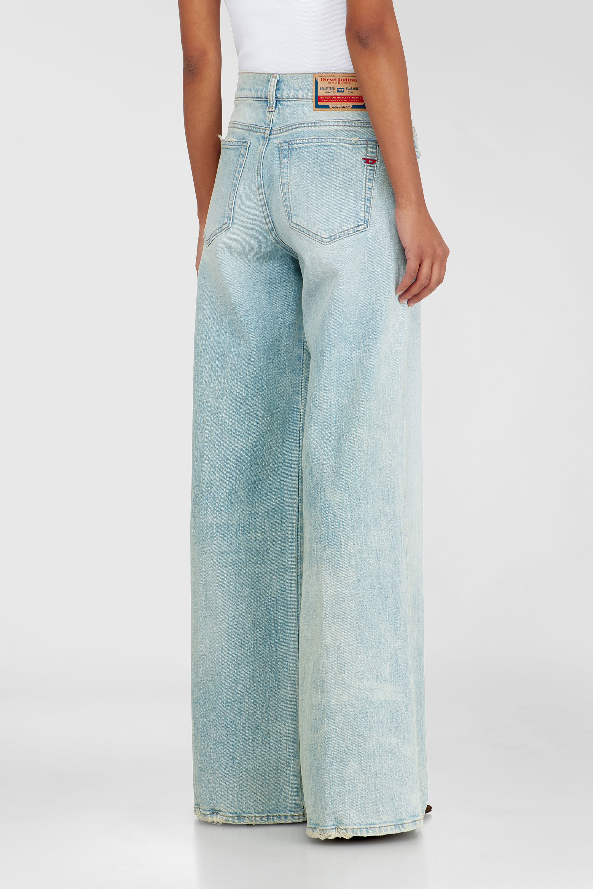 Women's Flare Jeans | Regular Waist 1978 D-Akemi | Light Blue