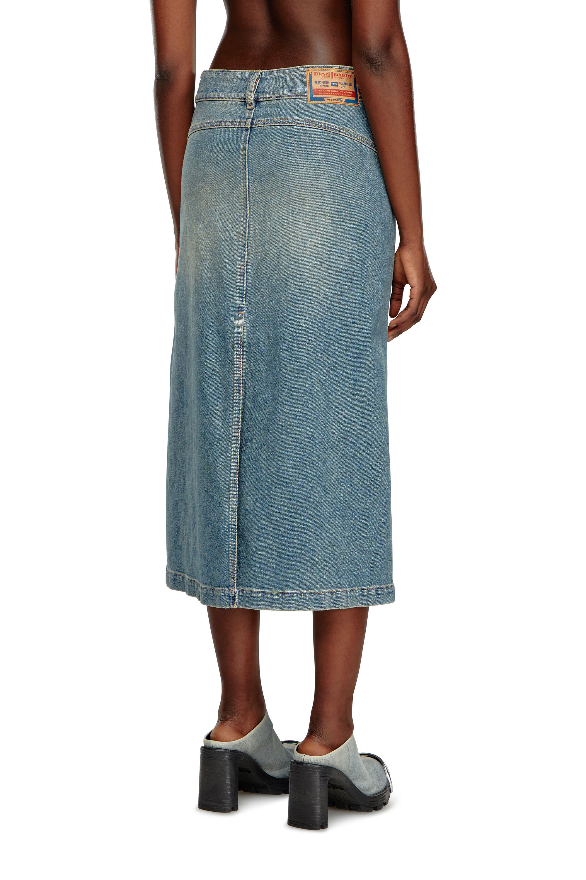 Women's Midi skirt in denim | Blue | Diesel