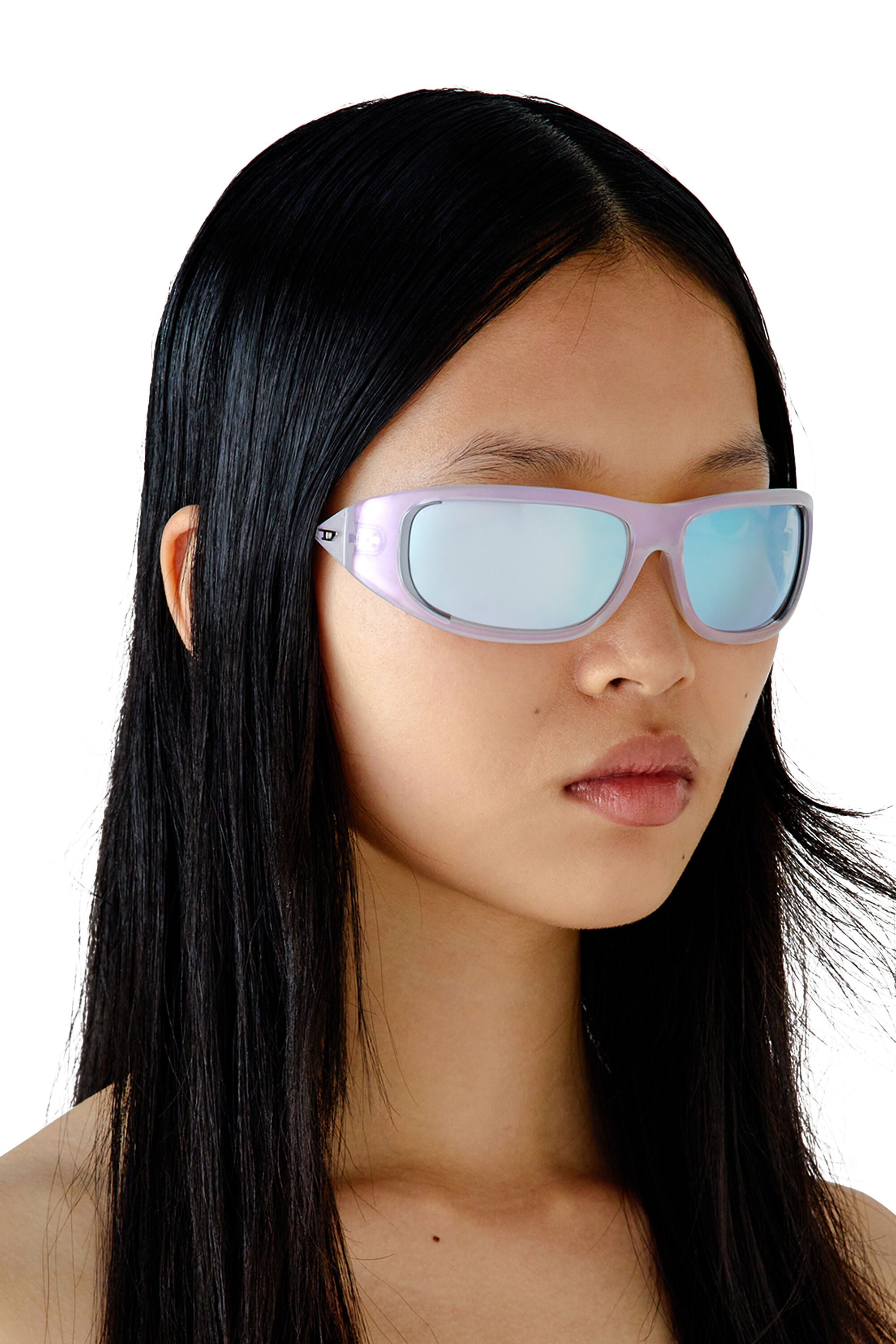 Women s Wraparound style sunglasses White Diesel