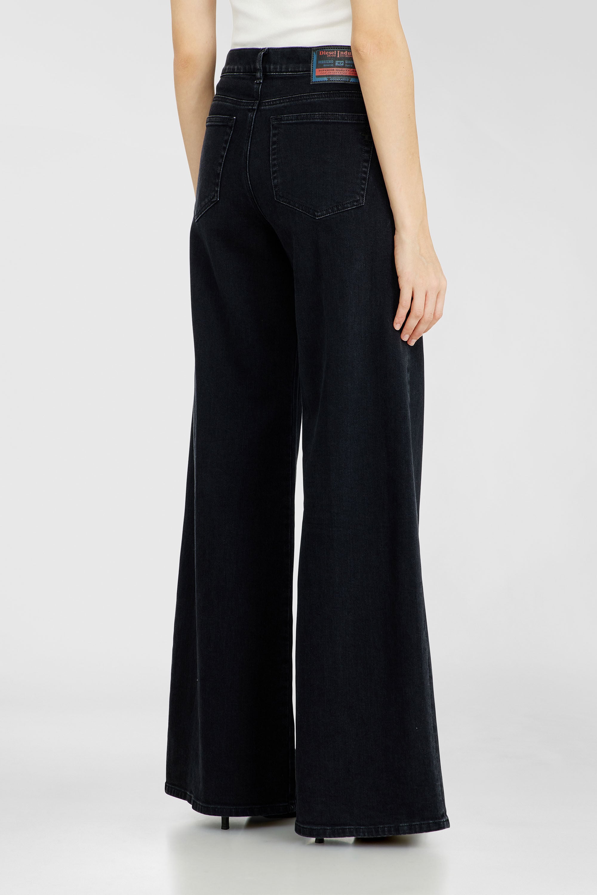 う*ん様 Serenade flare denim 28 コーティング ブラック Women's Flare Jeans | Regular Waist 1978 D-Akemi | Black/Dark grey