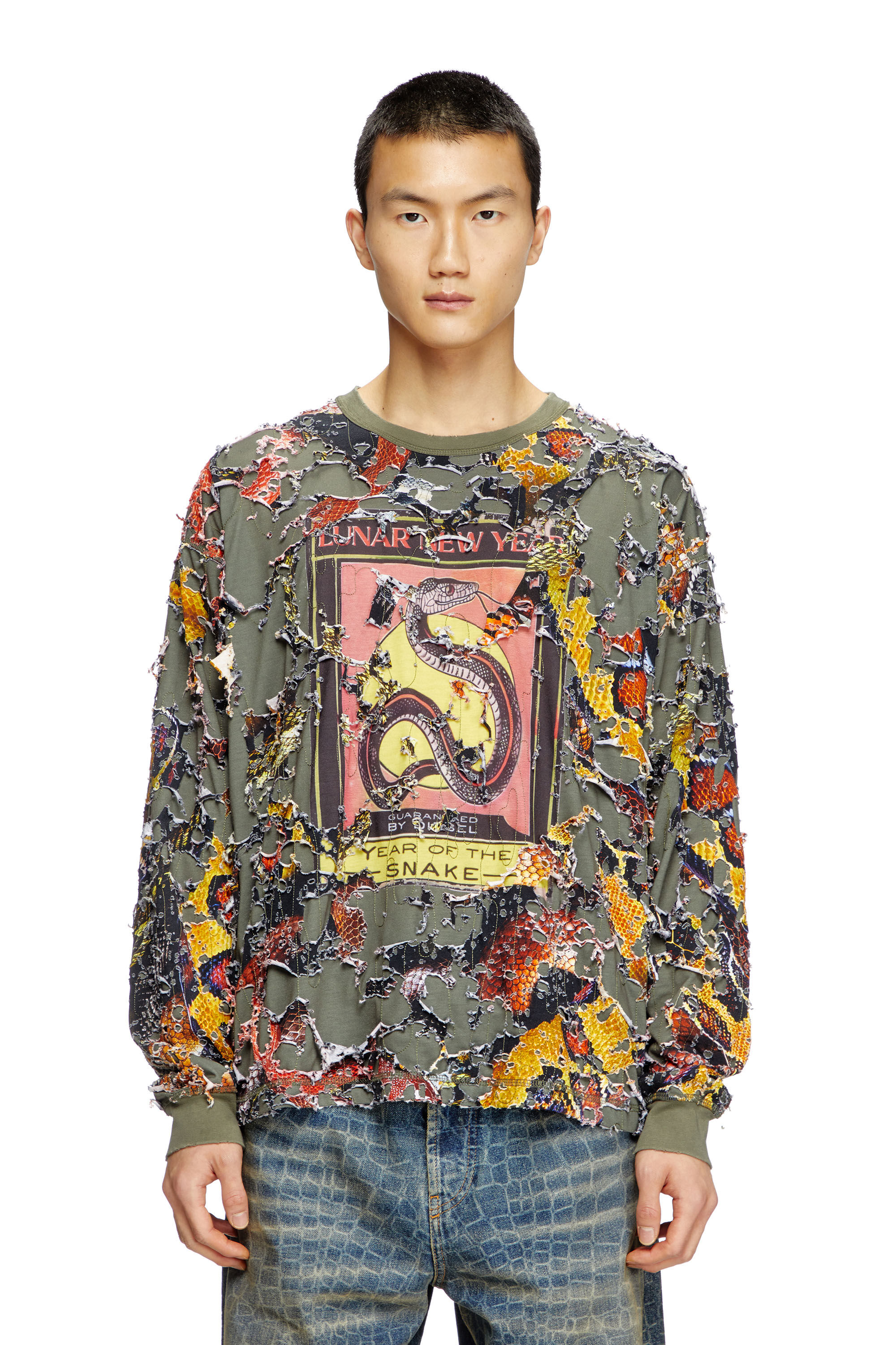Diesel - CL-T-BOXT-LS-DEVOR-SNAKE, Unisex's Destroyed snake-print long-sleeve T-shirt in Olive Green - 3
