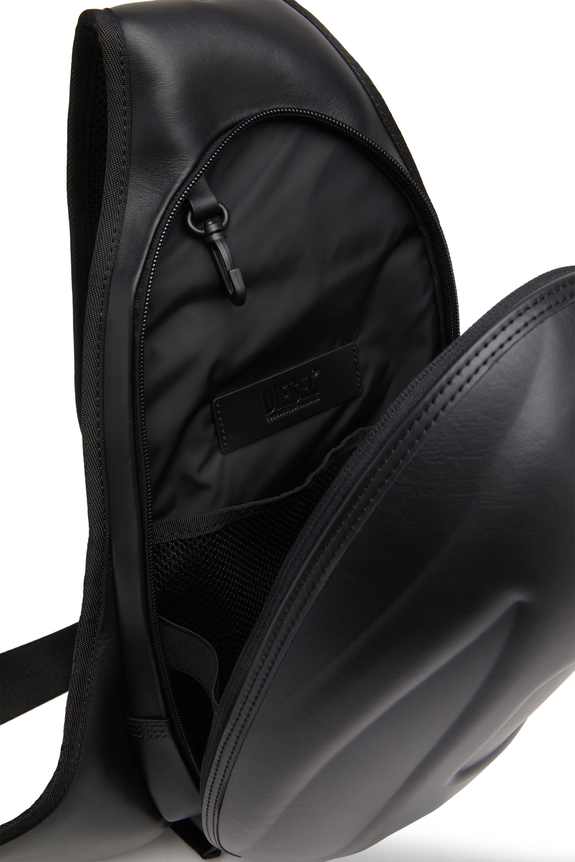 Men's 1DR-Pod Sling Bag - One-shoulder backpack in leather | Black 