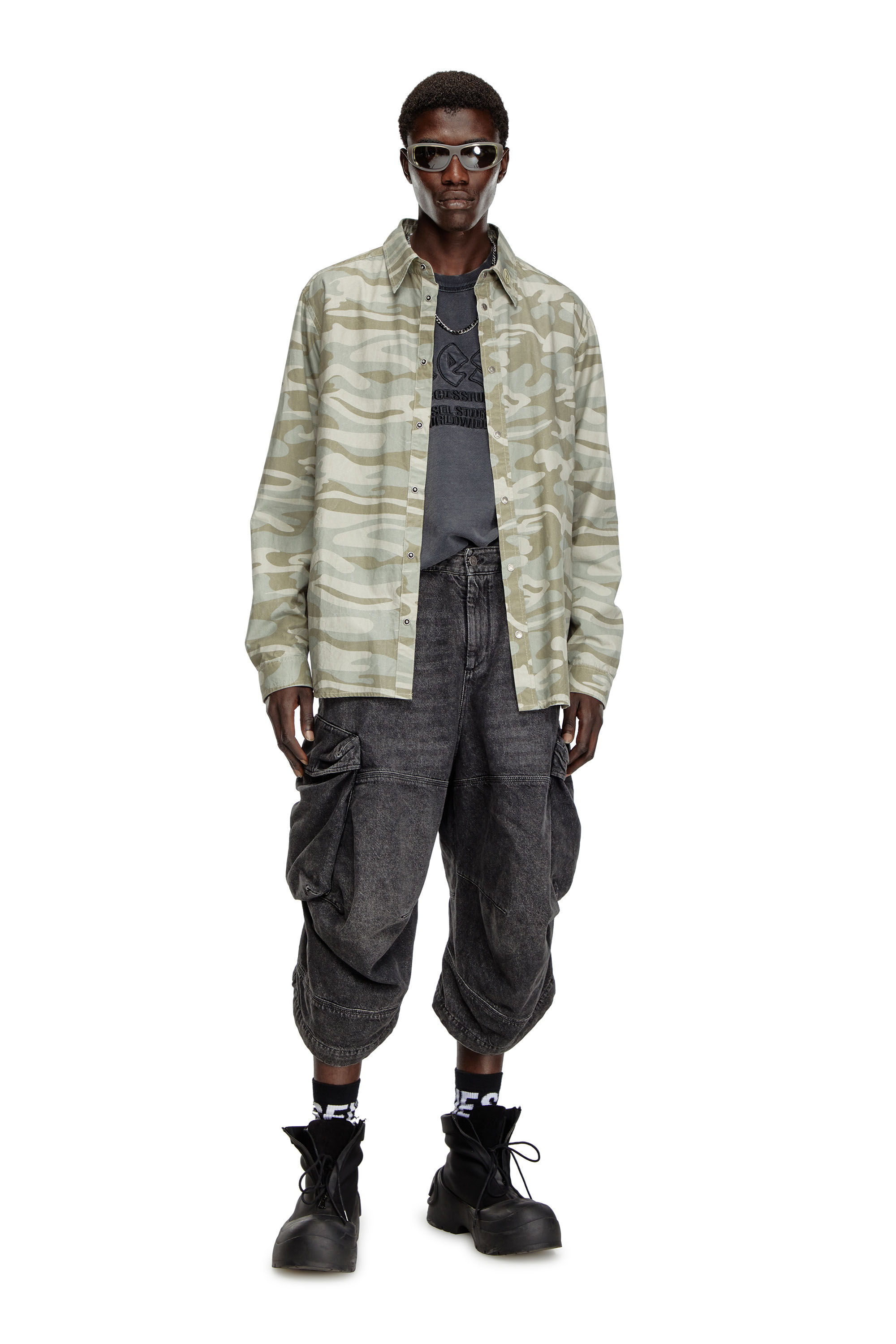 ワールド オンラインストア with denim in shorts Long Men's cargo Diesel | Black | pockets パンツ