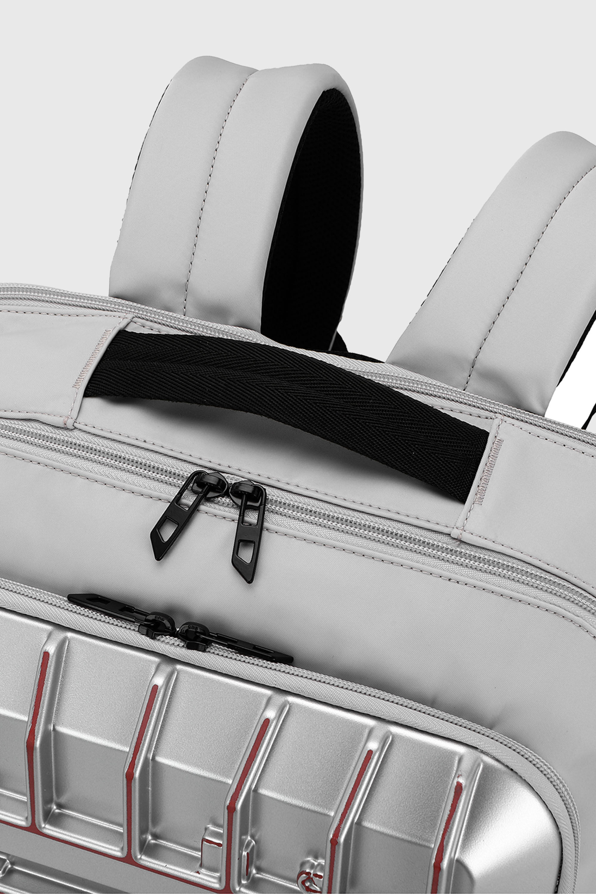 Diesel - DIESEL PC STRONG IMAGE BACKPACK- DSB005, Unisex's Rugged travel backpack in Silver - 3