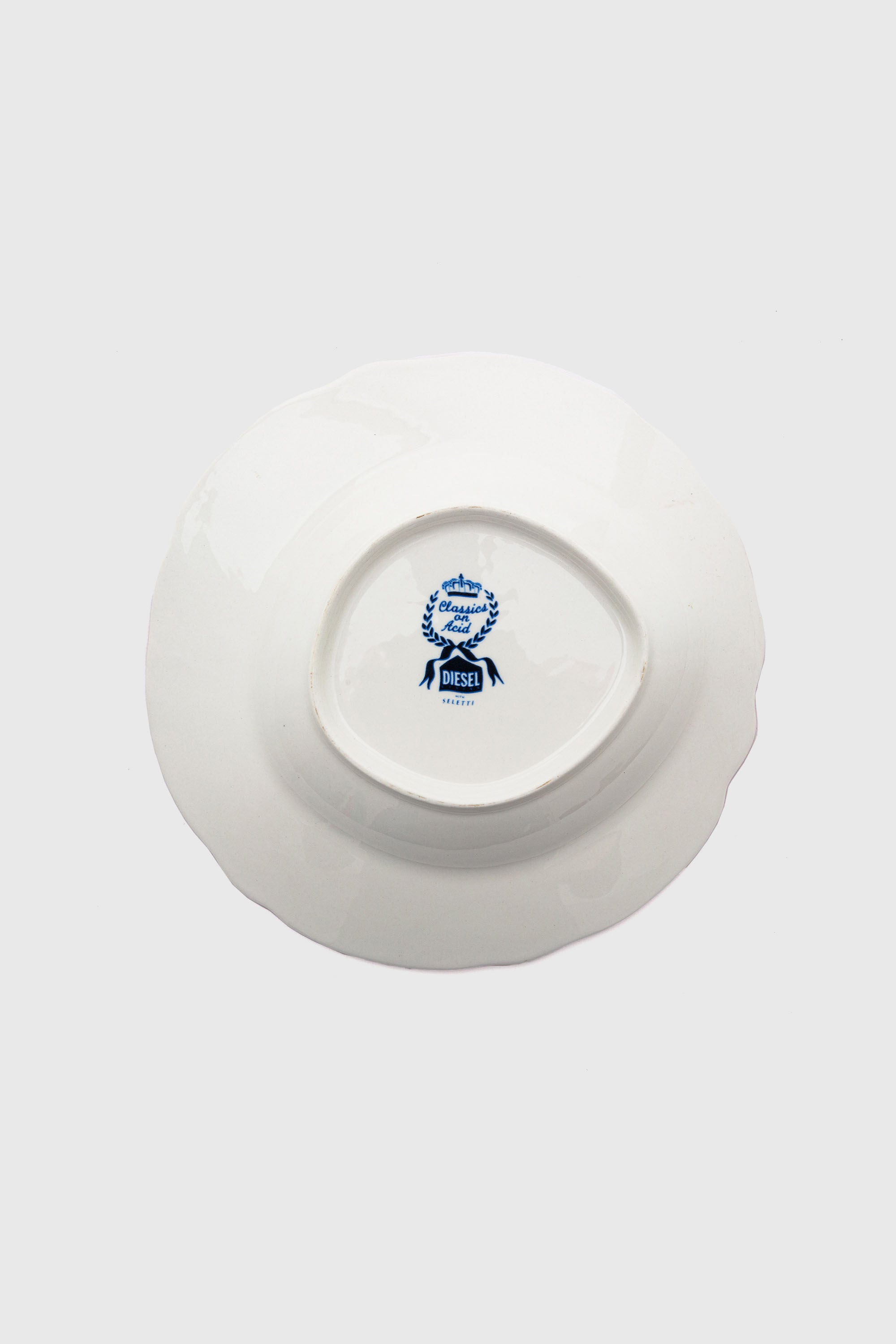 Diesel - 11220 SOUP PLATE IN PORCELAIN "CLASSIC O, Unisex's Pocelain soupe plate in White/Blue - 2