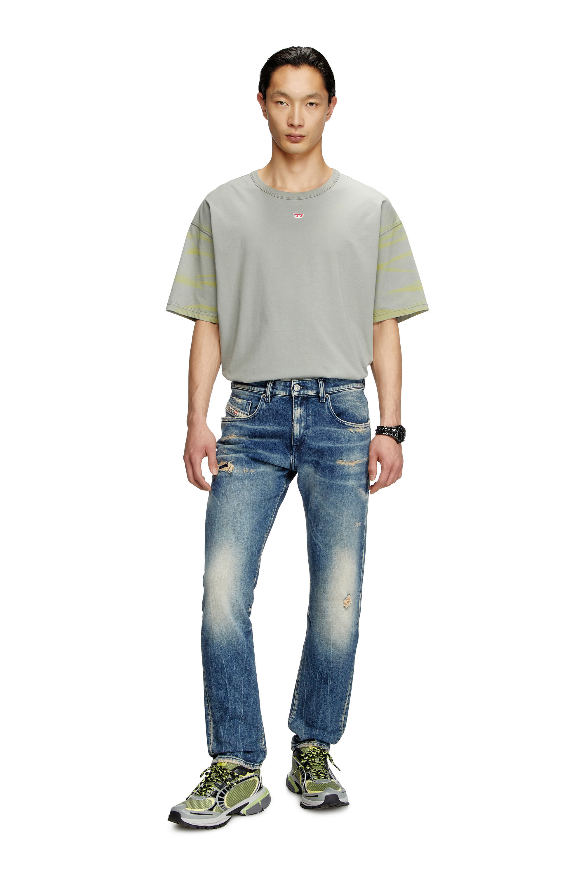 DIESEL テニムシャケットスリムティストレスト 【関税込】 Men's Slim Jeans | Grey | Diesel 2060 D-Strukt Joggjeans®