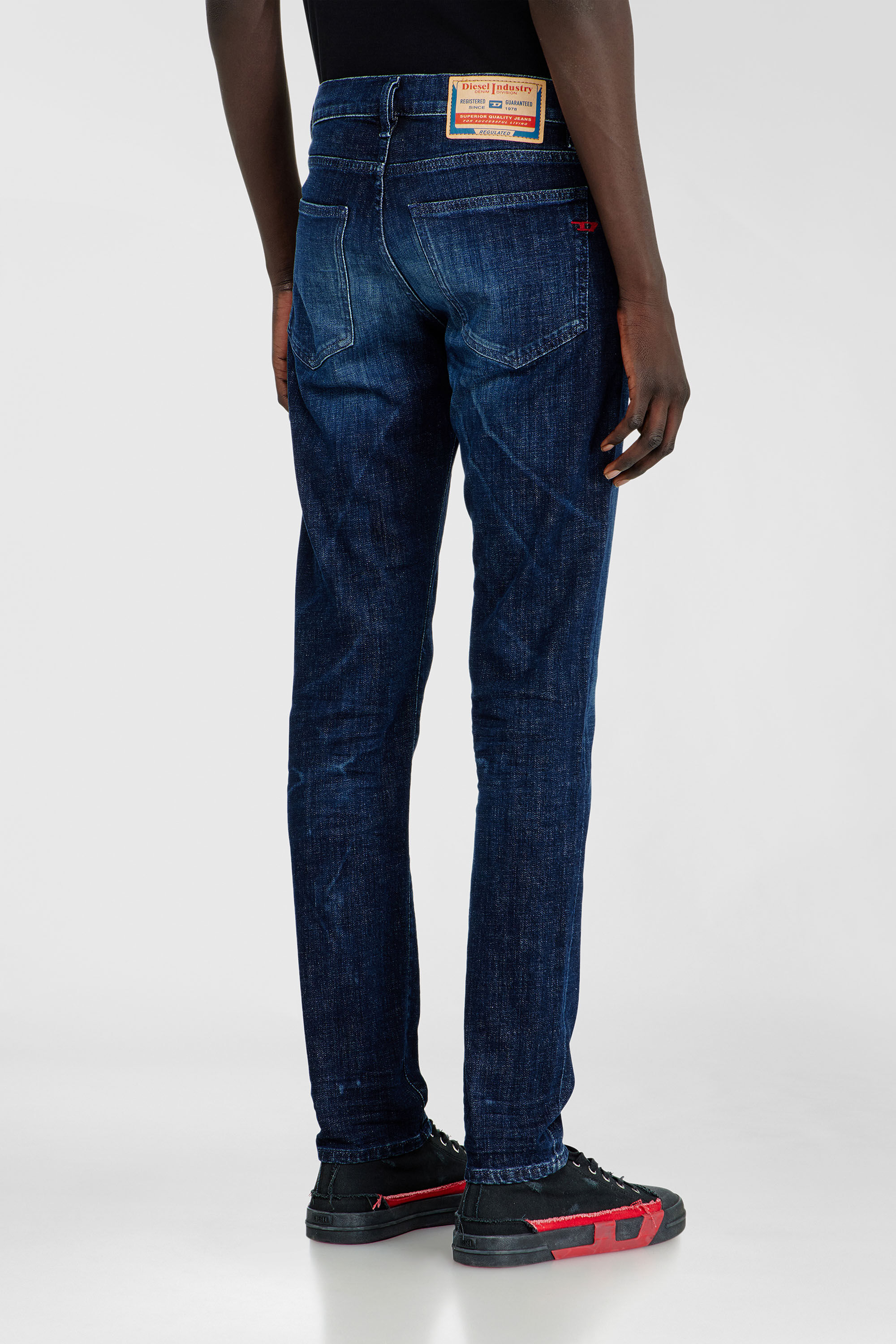 Men's Slim Jeans | Regular Waist 2019 D-StruktDark Blue | Diesel TR