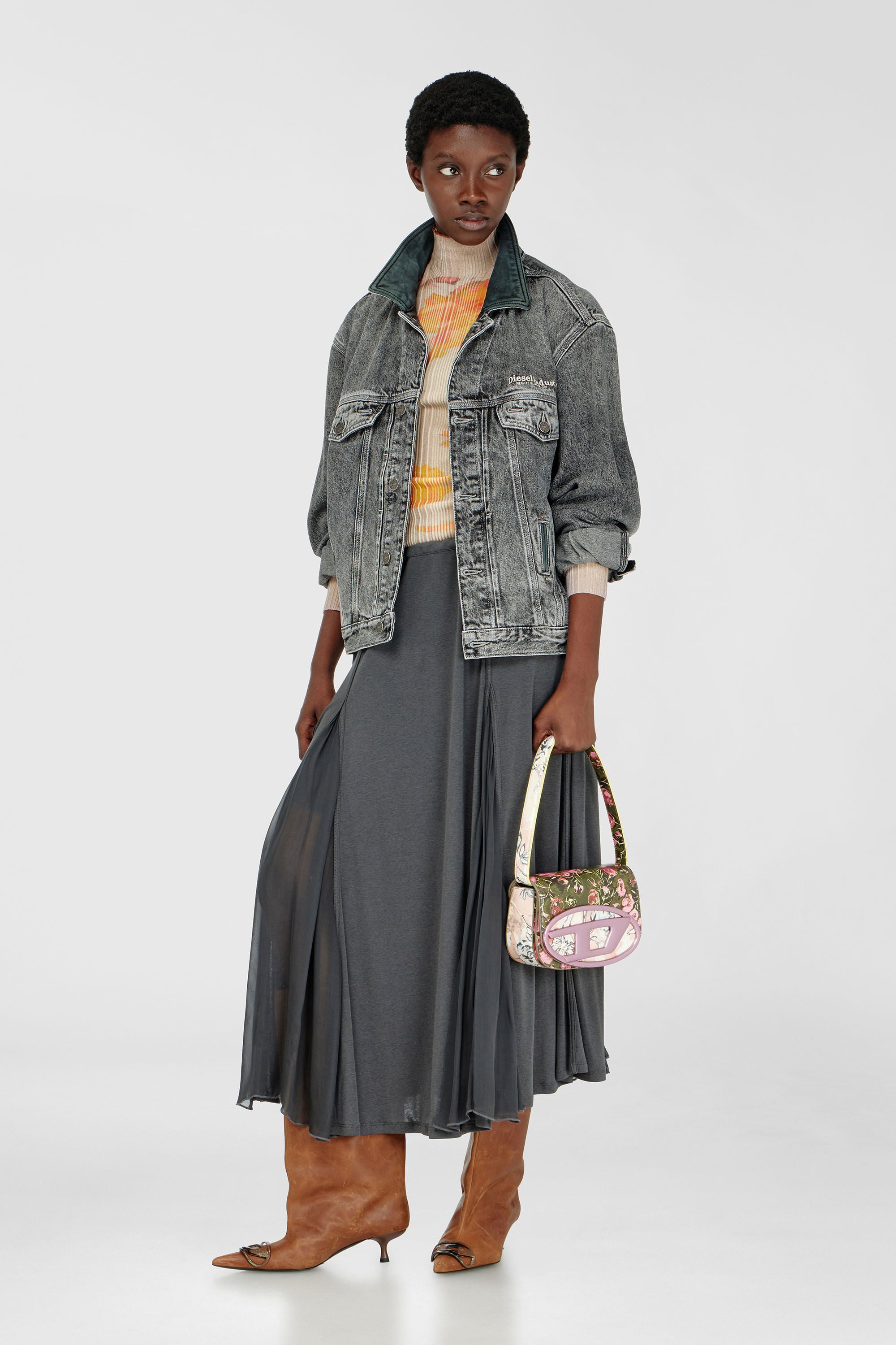 Women's Denim trucker jacket with tonal leather trims | Grey