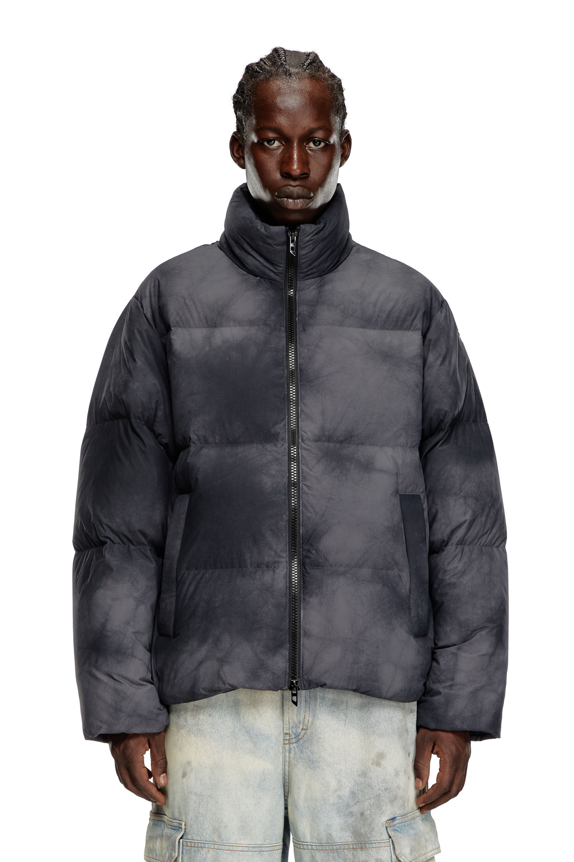 W-RAVEEL Hooded down jacket in wrinkled nylon｜ブラック