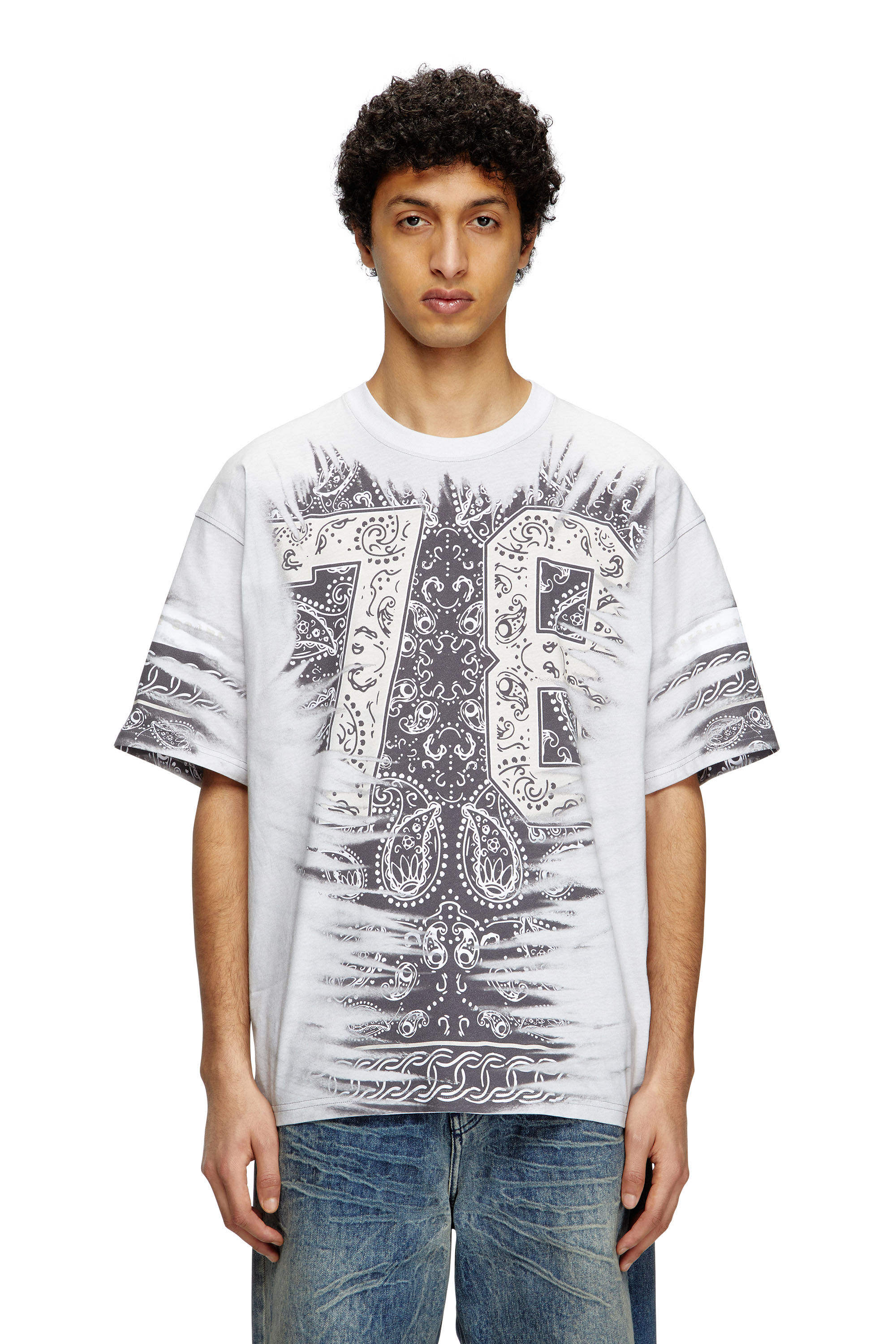 リセルユニテット Men's T-shirt with 78 bandana print | White | Diesel