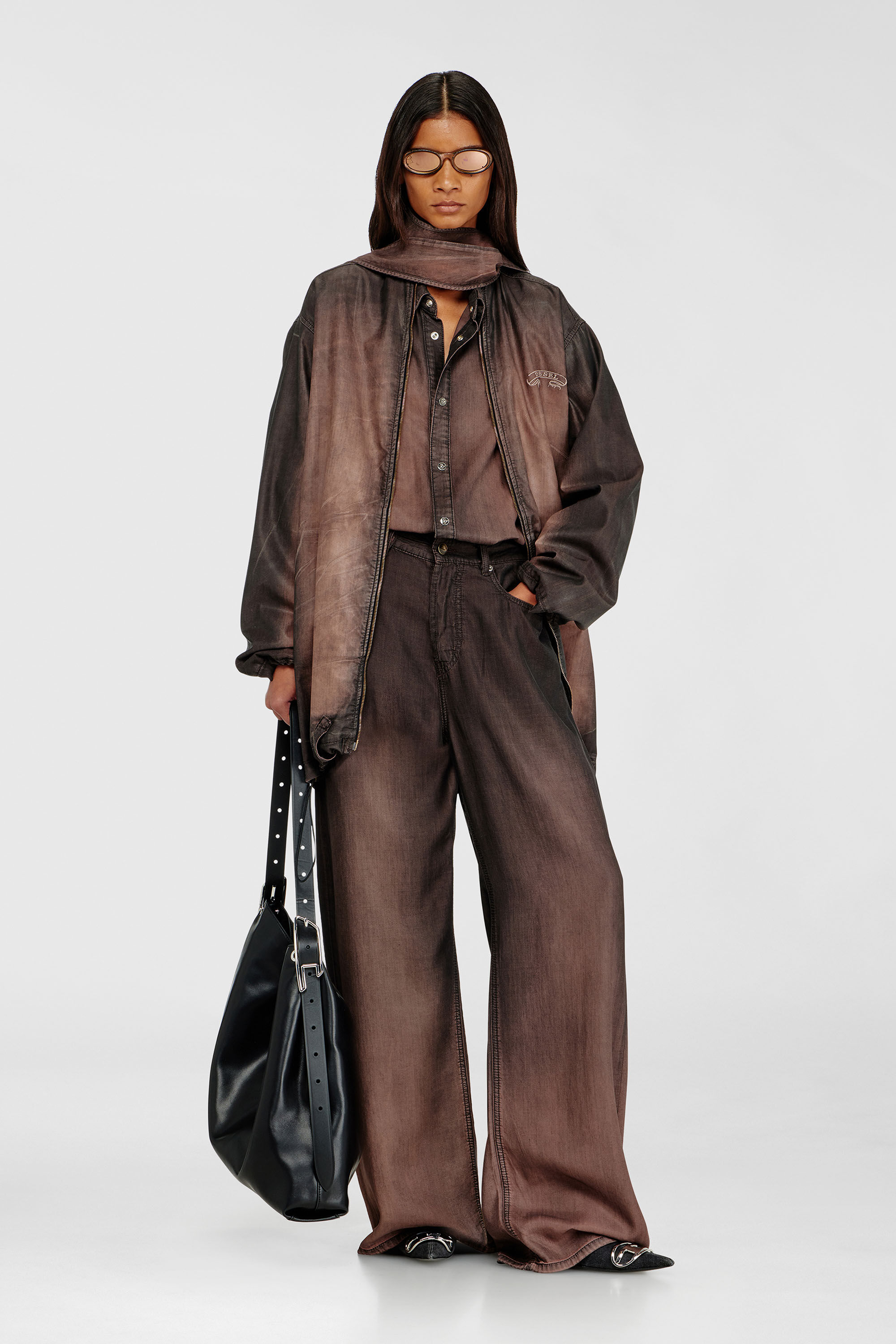 Women's Relaxed Jeans | Low Waist 1996 D-Sire | Brown | Diesel TR