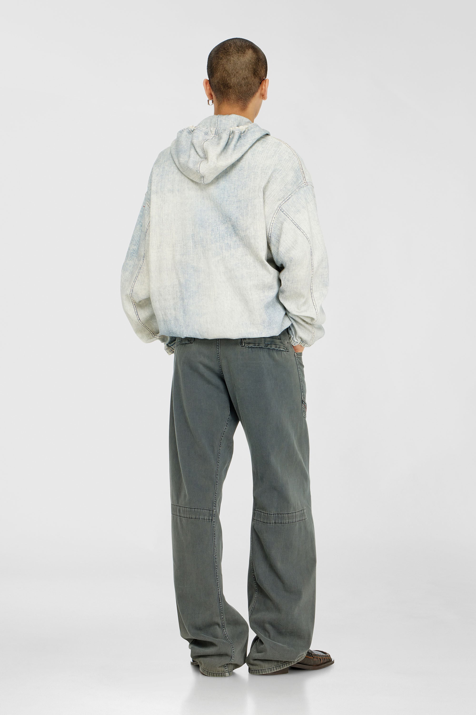 Men's Relaxed Jeans | Regular Waist D-ZetaGrey | Diesel TR