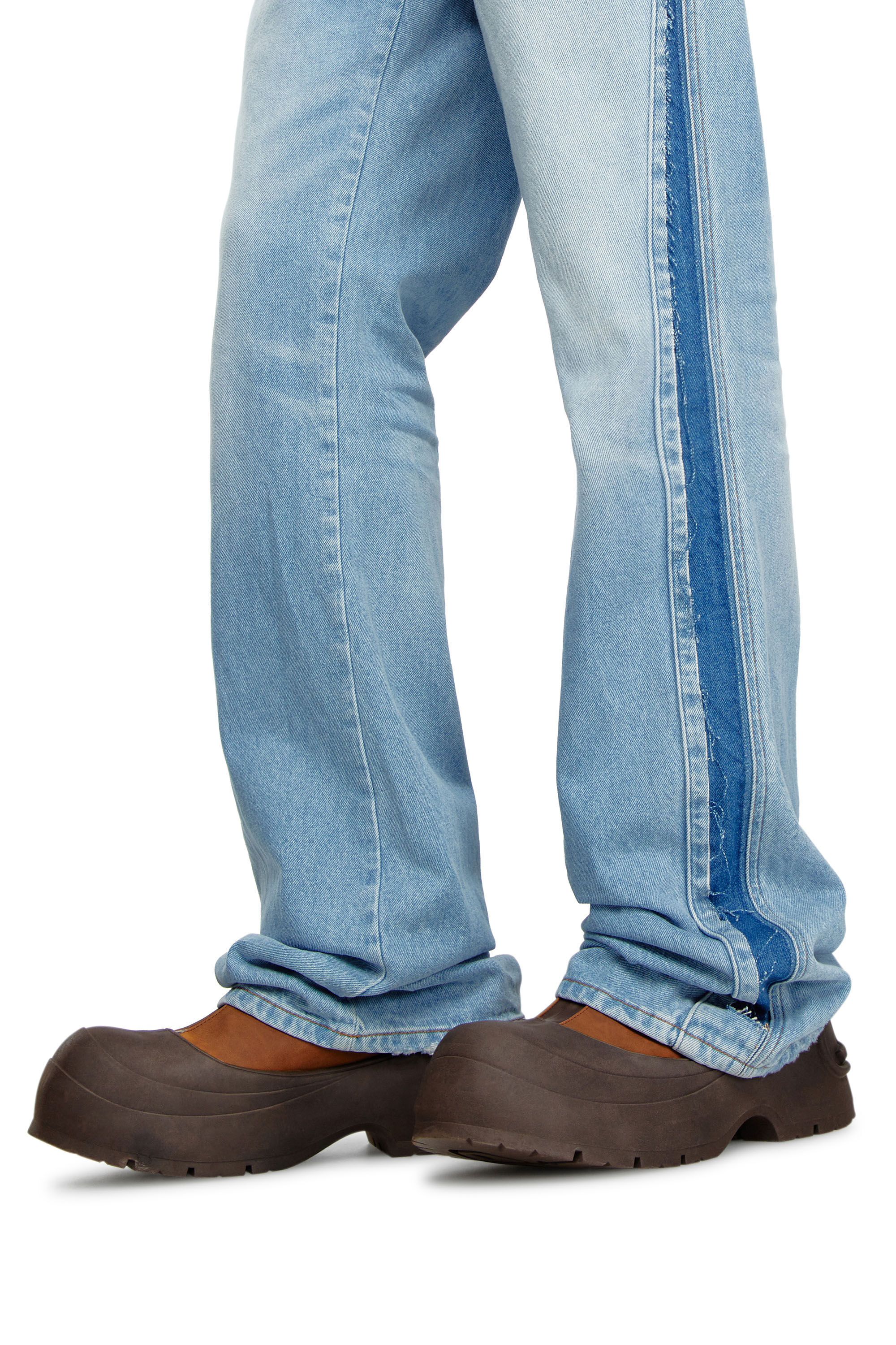 Men's Bootcut Jeans | Mid 1998 D-BuckLight Blue | Diesel TR