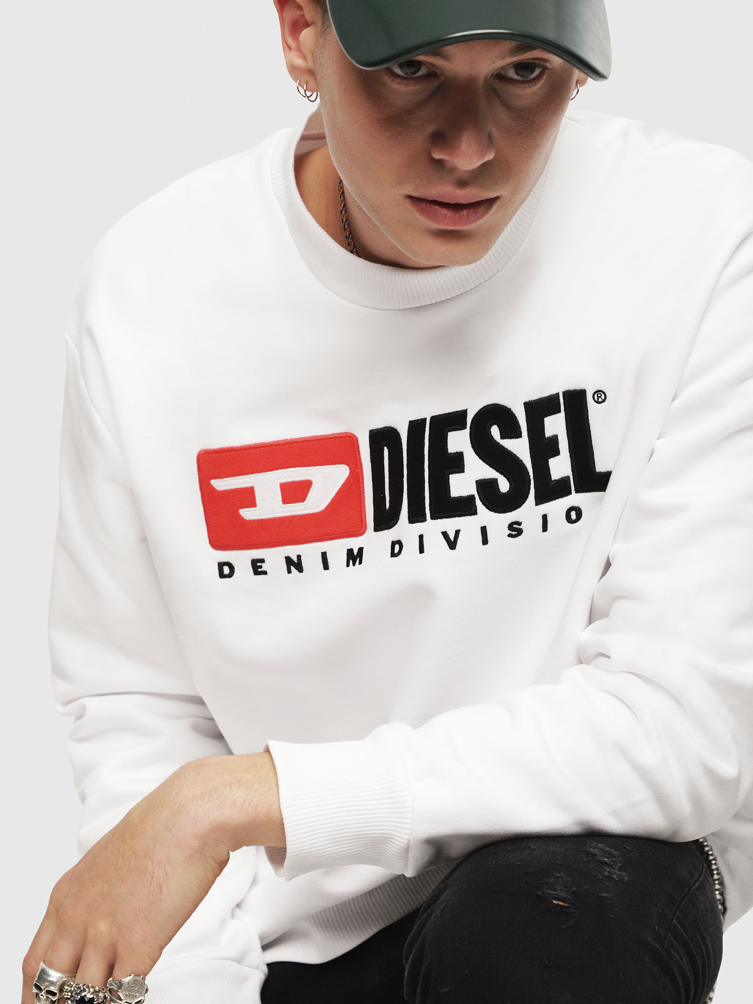 diesel crew neck sweater