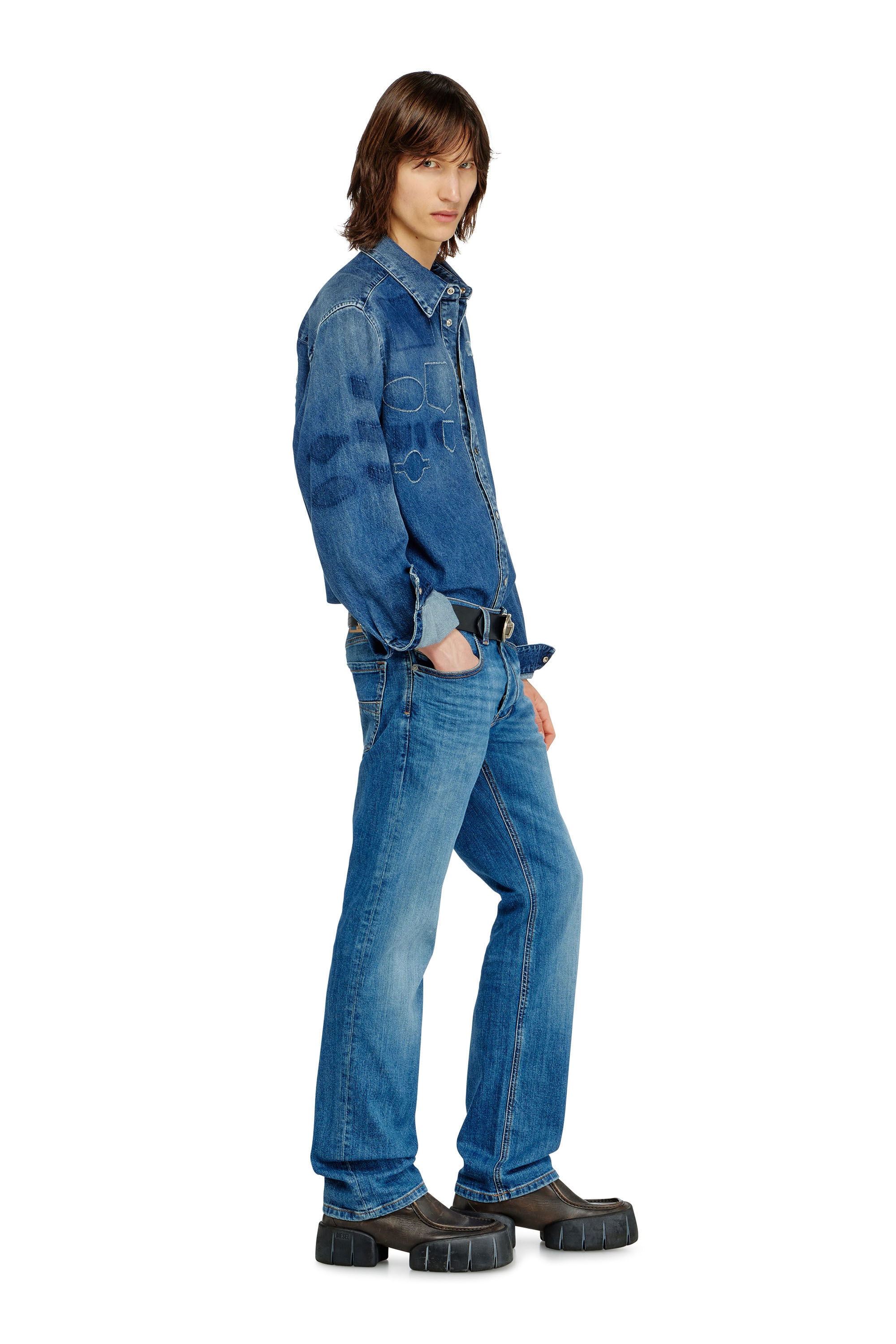 Men's Regular Jeans | Low Waist 1985 LarkeeLight Blue | Diesel TR