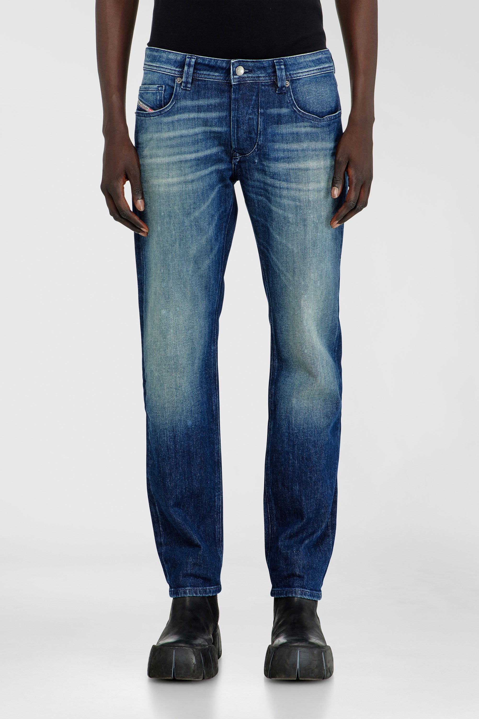 Diesel - Man's Regular Jeans 1986 Larkee-Beex 0KBBR, Dark Blue - 1