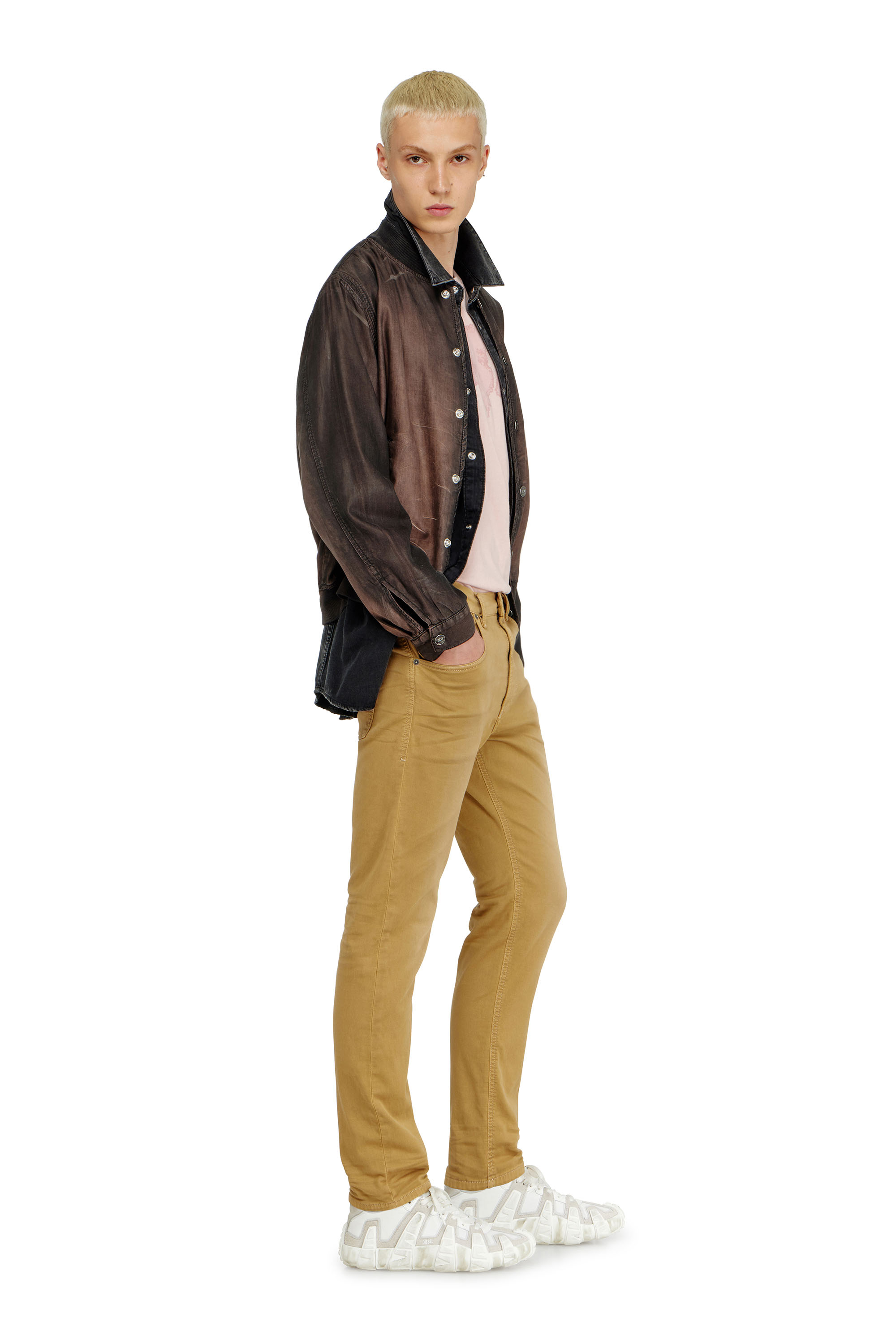 Diesel - Man's Regular 2032 D-Krooley-BW Joggjeans&reg; 0670M, Dark Beige - 3