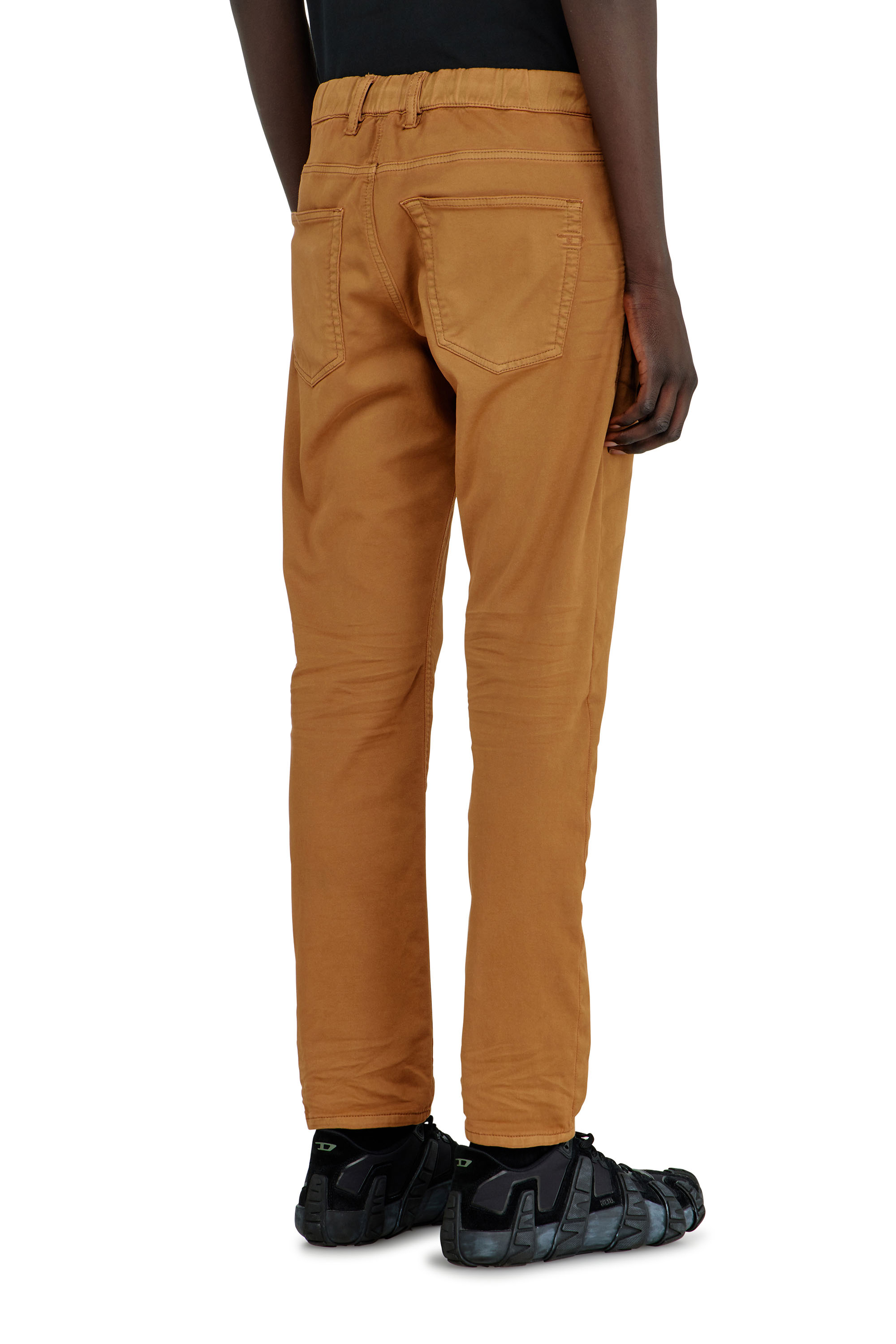 Diesel - Man's Regular 2032 D-Krooley-BW Joggjeans&reg; 0670M, Camel - 3