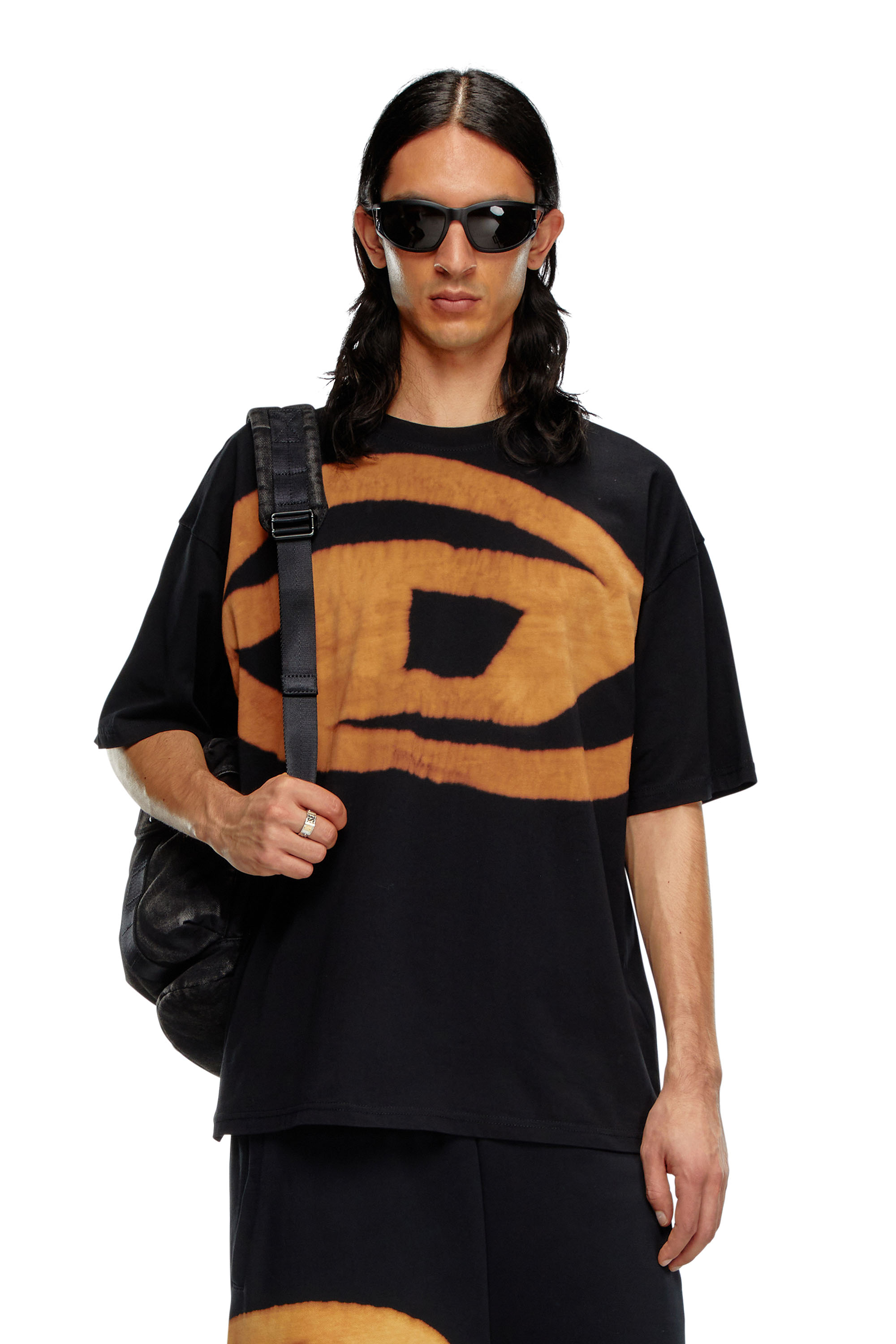 Diesel - T-BOXT-BLEACH, Man T-shirt with bleached Oval D logo in Multicolor - Image 1