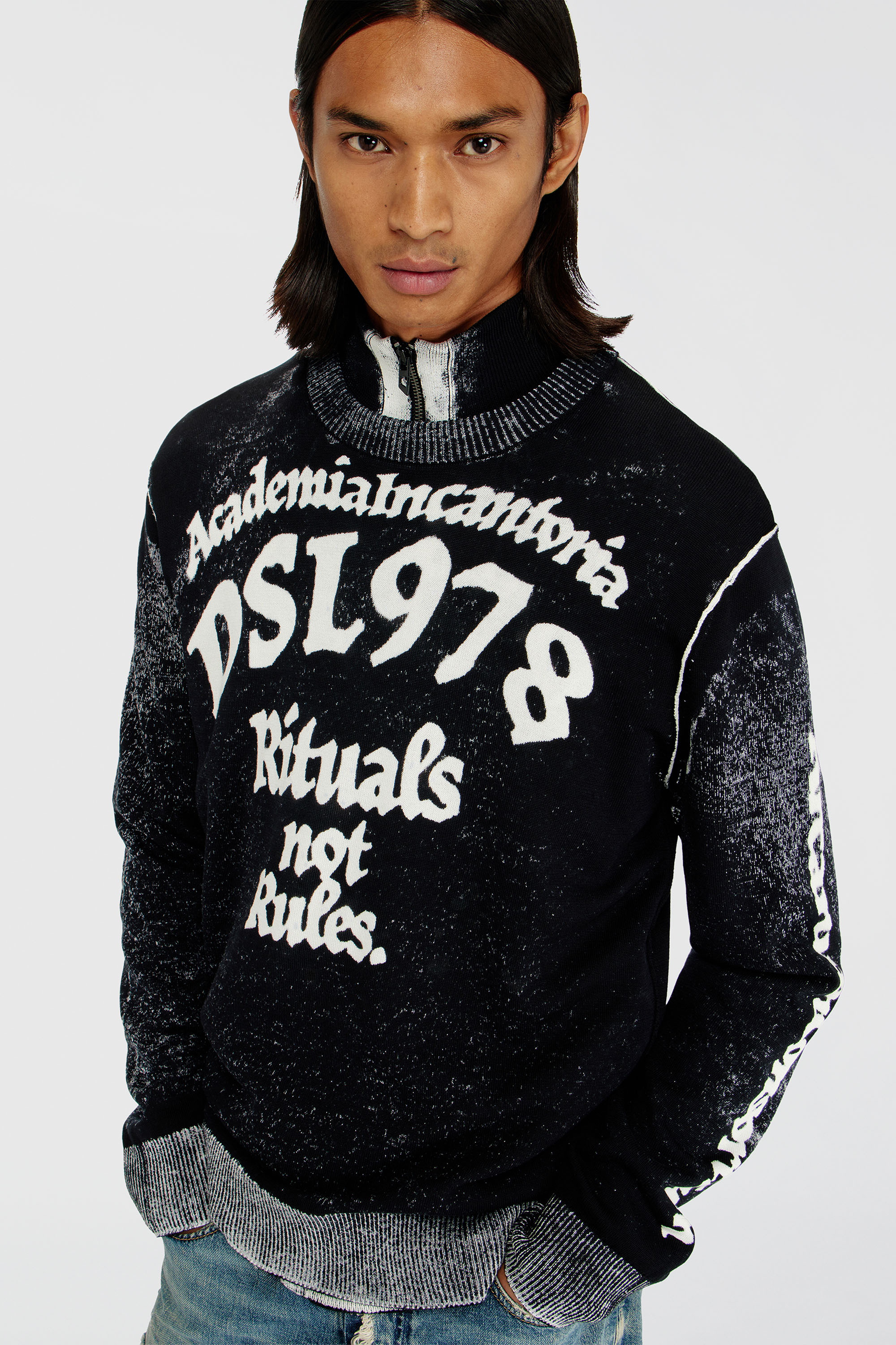 Diesel - K-LAUTI, Man's Treated cotton jumper with slogan in White/Black - 5