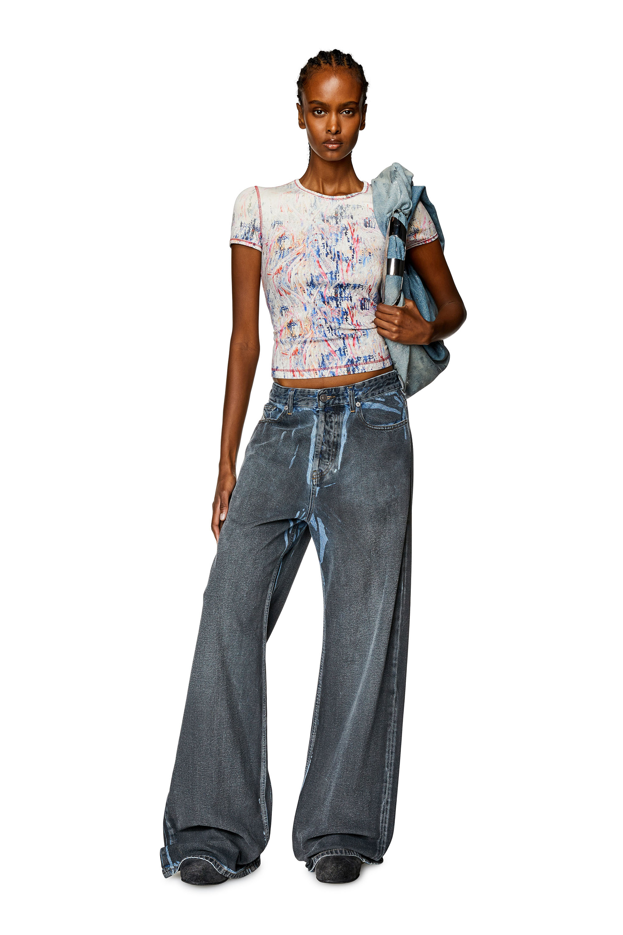 Diesel - T-ELE-LONG-N1, Woman's Ribbed T-shirt with spray treatment in Pink/White - 1