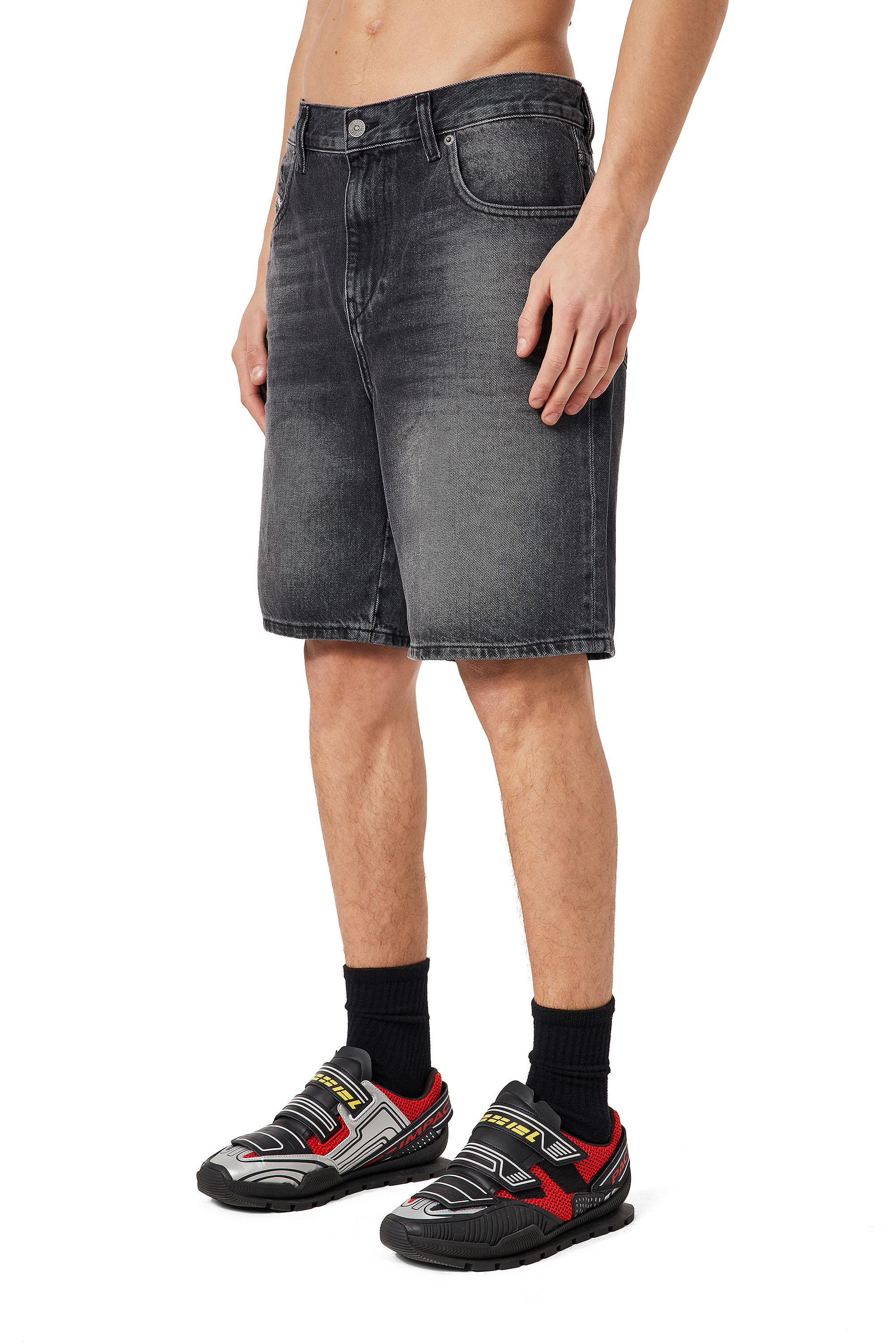 Men's Shorts: Denim, Chino, Sweat | Shop on Diesel.com