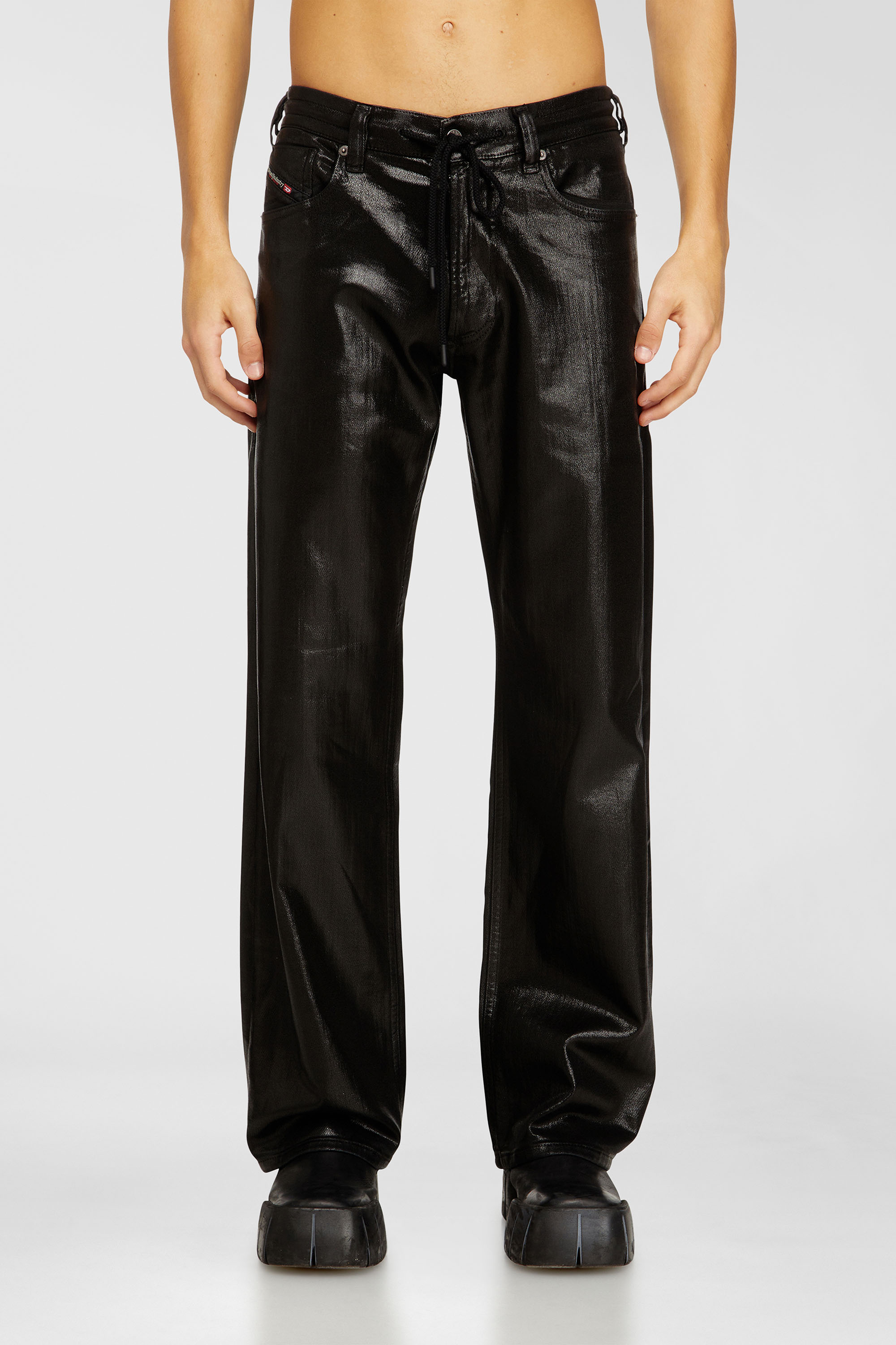 パンツ DIESEL COATED DENIM PANTS BLACK Men's Relaxed Jeans | Regular Waist 2080 D-Reel Joggjeans®Black