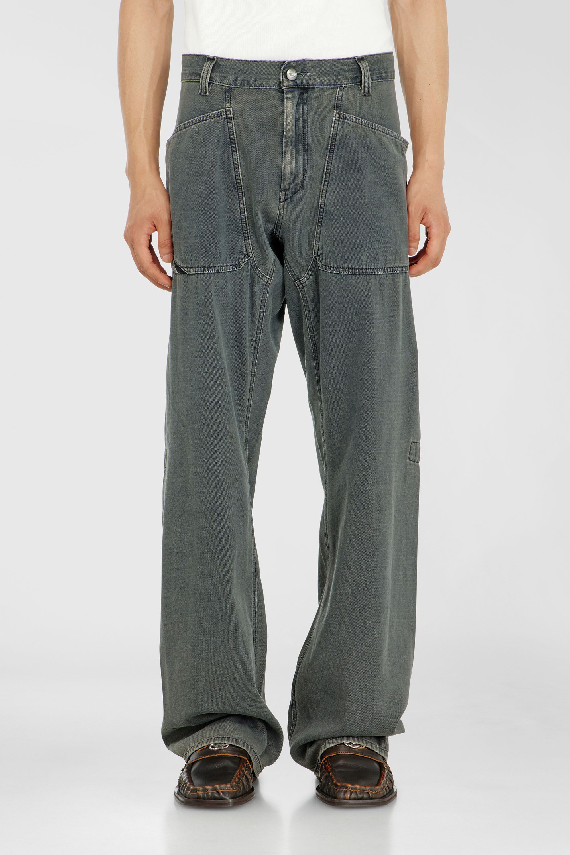 Men's Relaxed Jeans | Regular Waist D-ZetaGrey | Diesel TR
