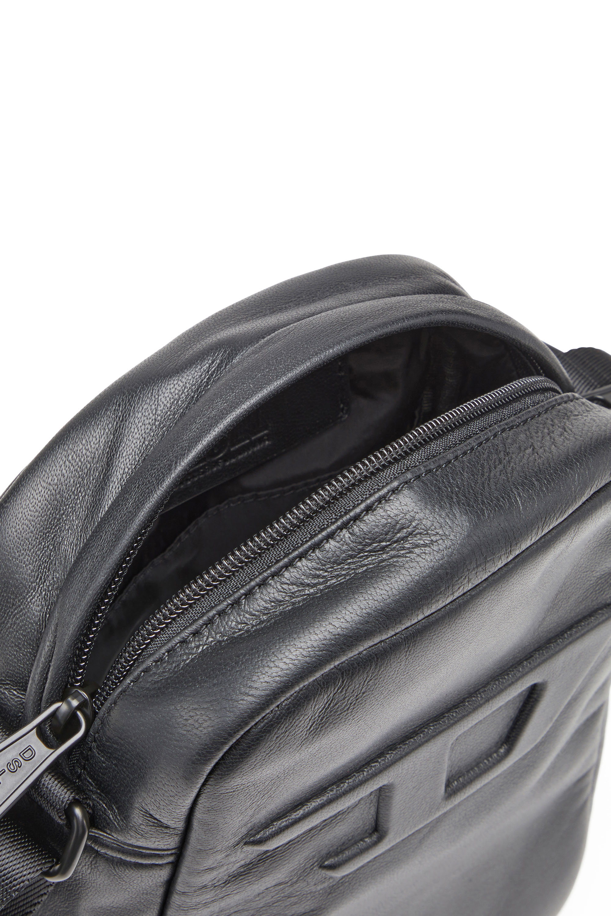 Men's Rave Crossbody - Leather crossbody with embossed D logo