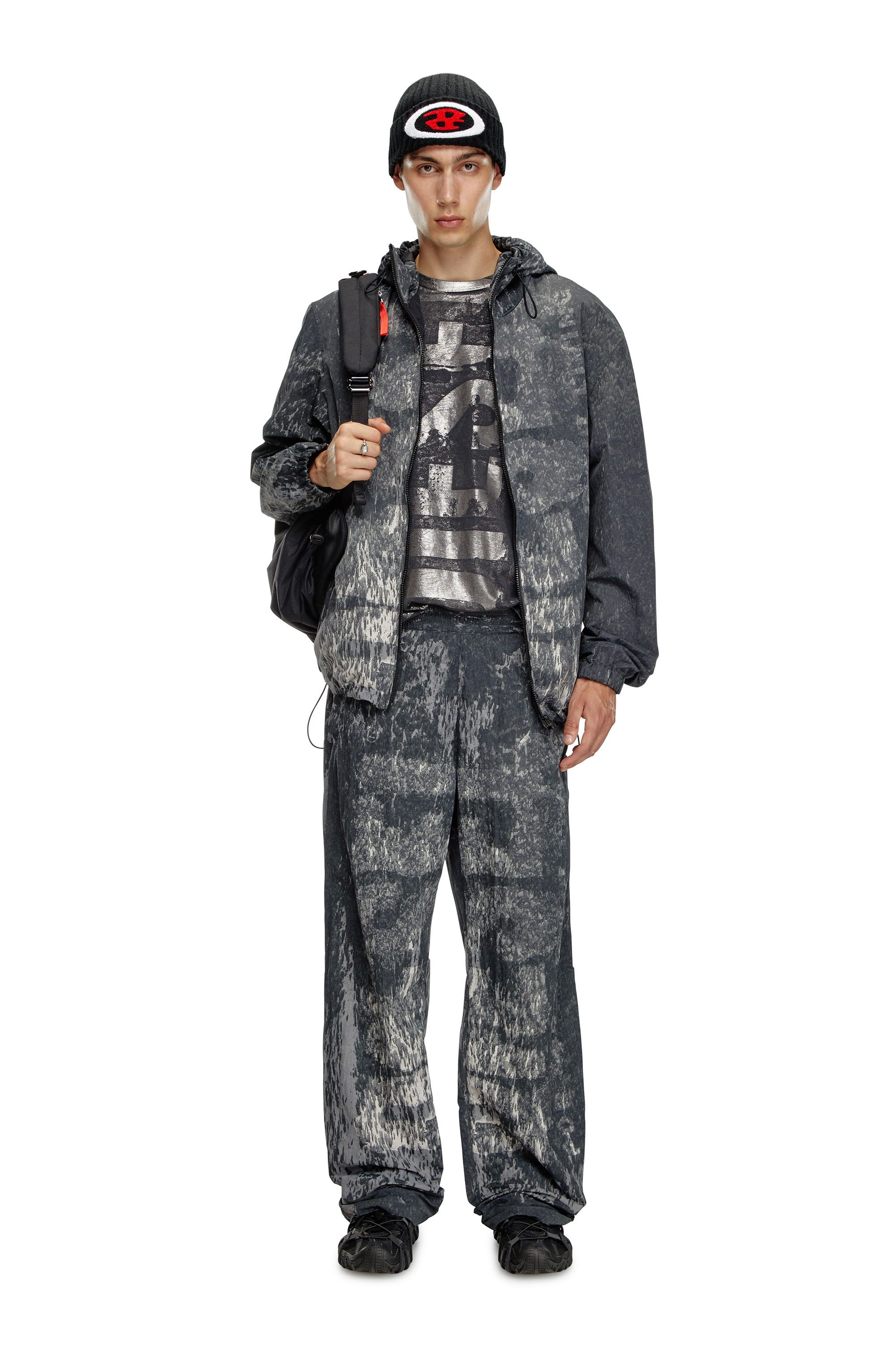 Diesel - J-BRICK, Man's Hooded windbreaker with Rain Camo print in Black - 1