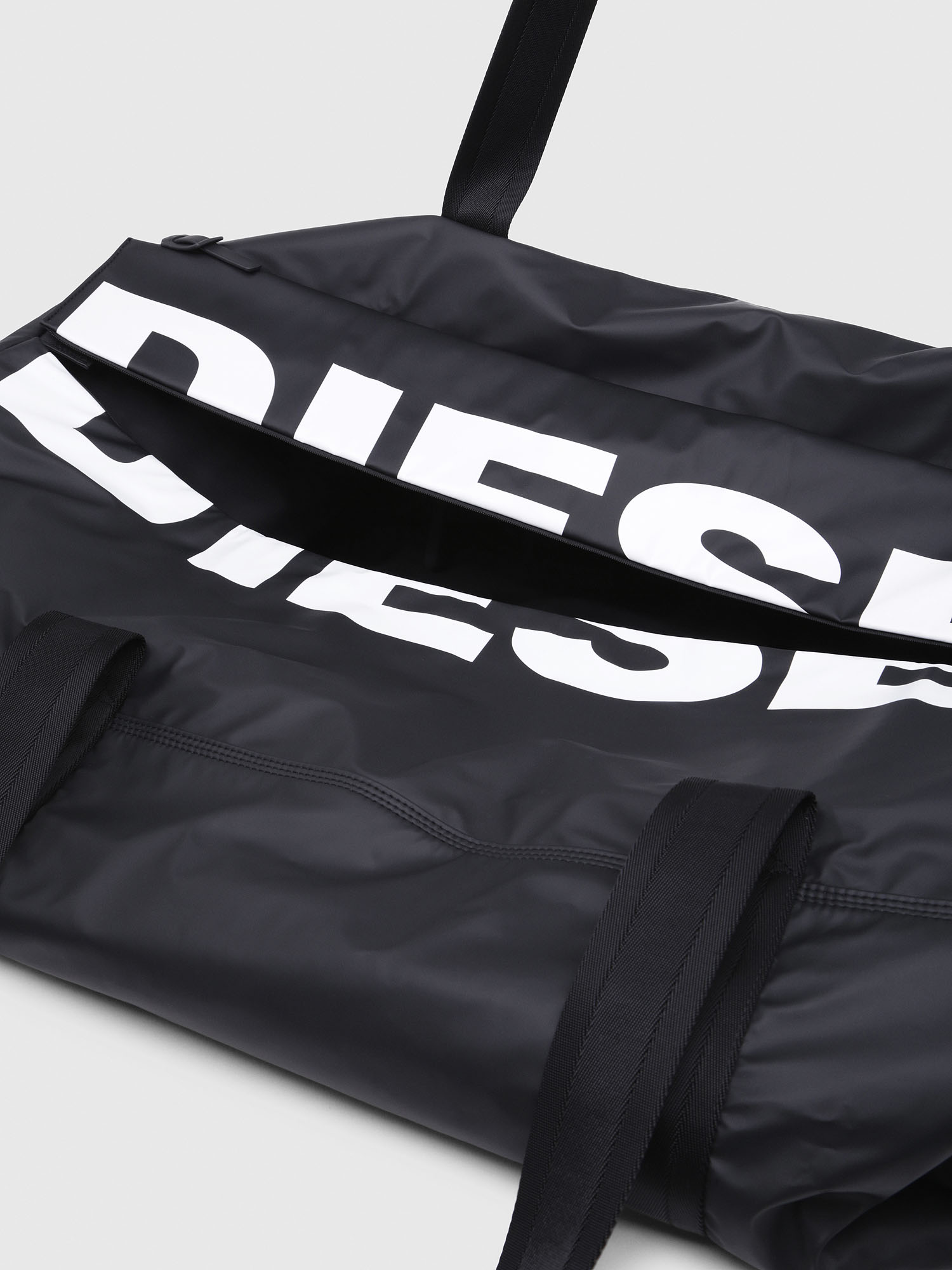 Diesel - F-BOLD DUFFLE XL, Black/White - Image 3